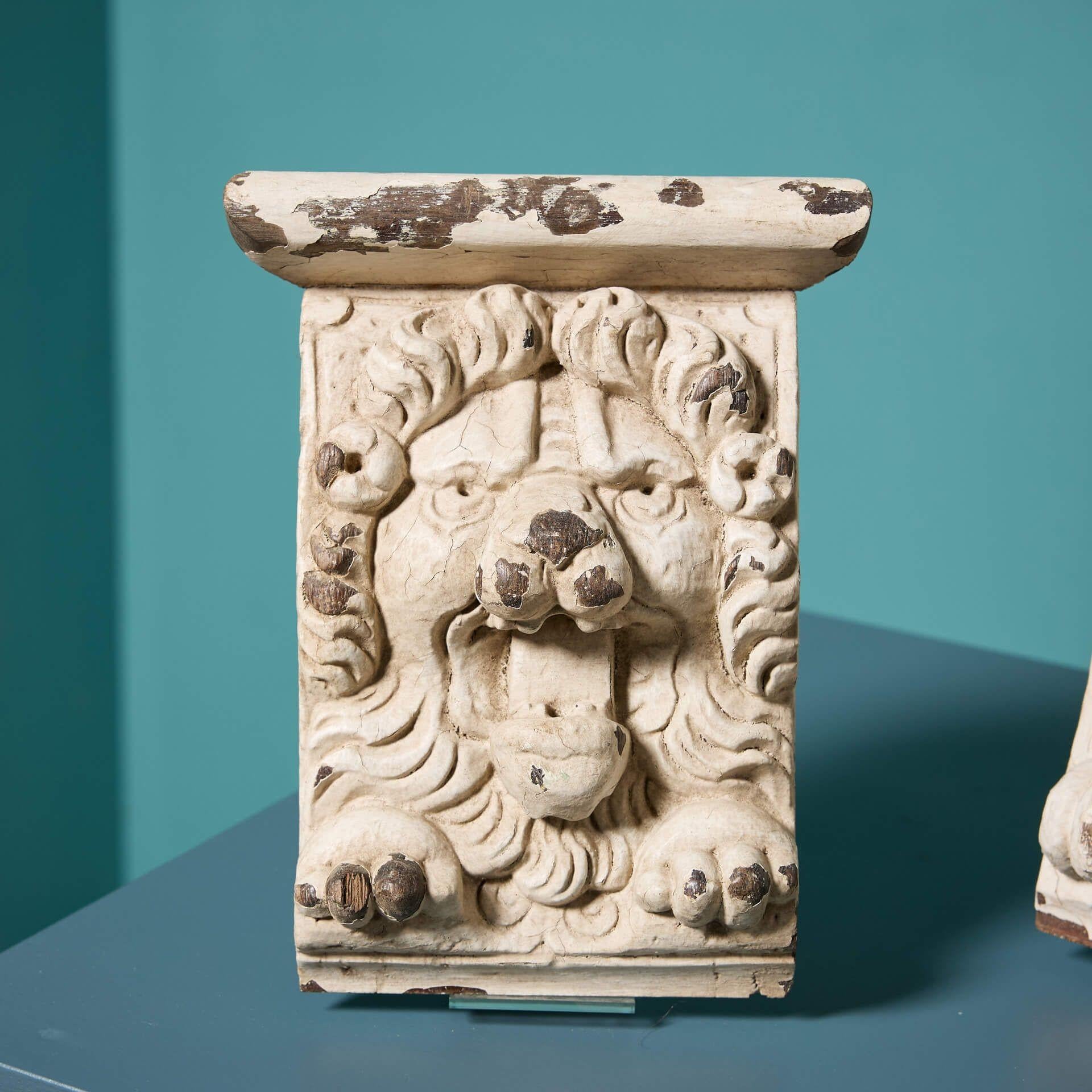 Set of 5 Antique Georgian Oak Lion Corbels For Sale 1