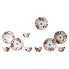 Set di 5 antiche ciotole da tè in porcellana giapponese del periodo Edo con fiori Imari