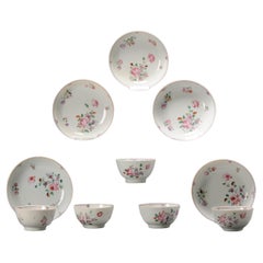 Set of 5 Antique Qianlong Period Chinese Porcelain Floral Tea Bowls with Dish