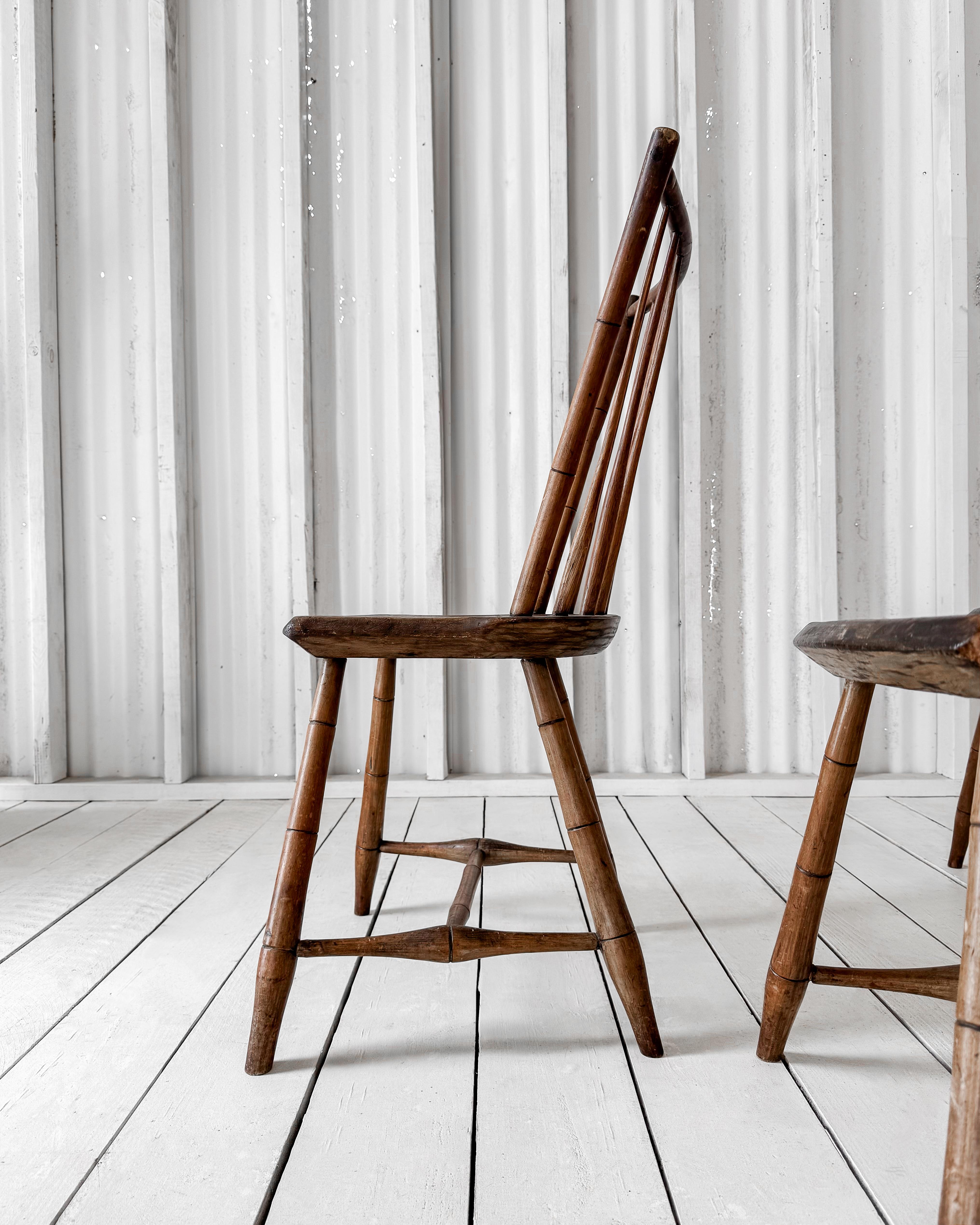 Set of 5 Antique Spindle Back Chairs 9
