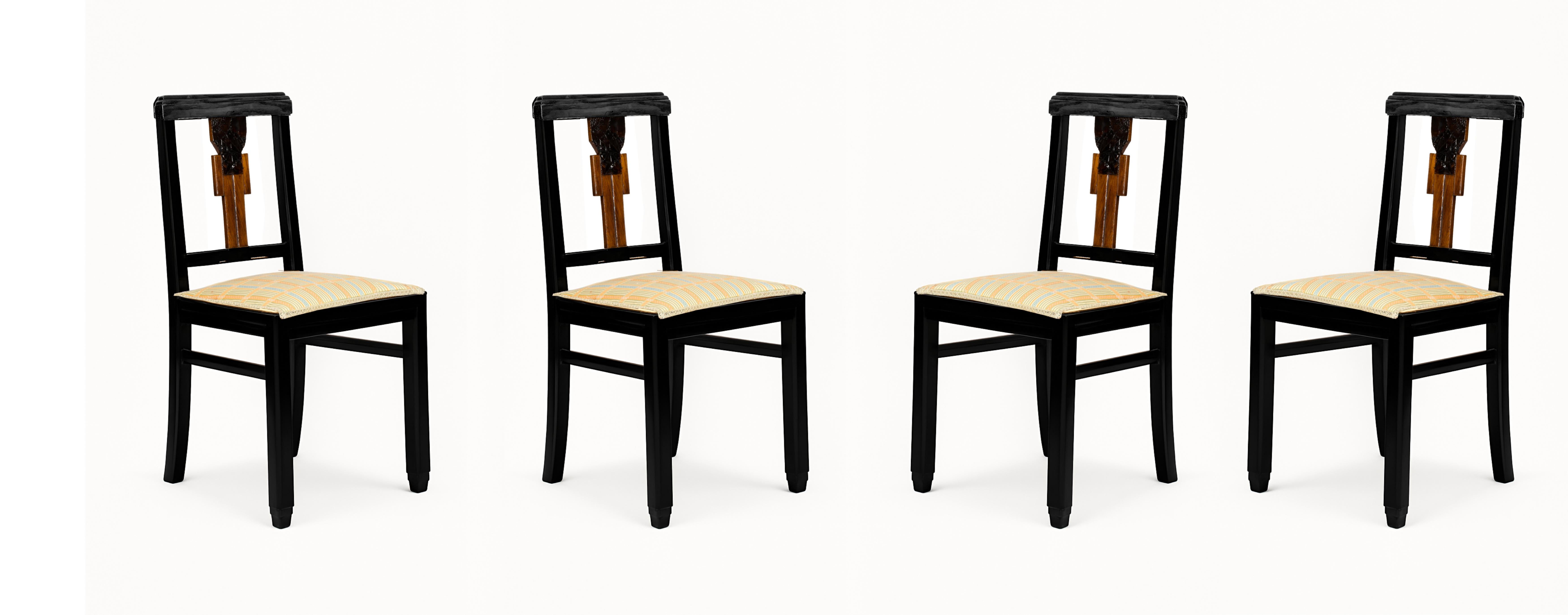Ensemble de 5 chaises Art Déco en laque noire, (1939-1949) en vente 2