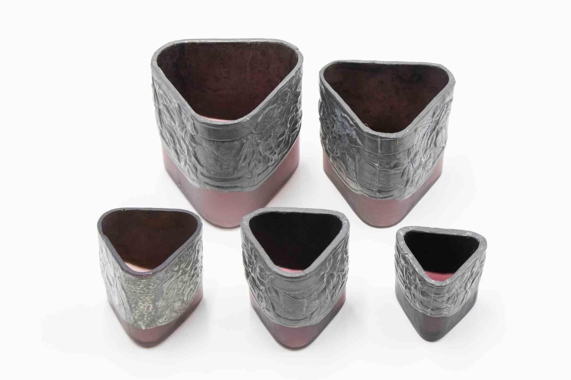 Italiano Set di 5 vasi in peltro Art Nouveau, Italia, inizio XX secolo in vendita