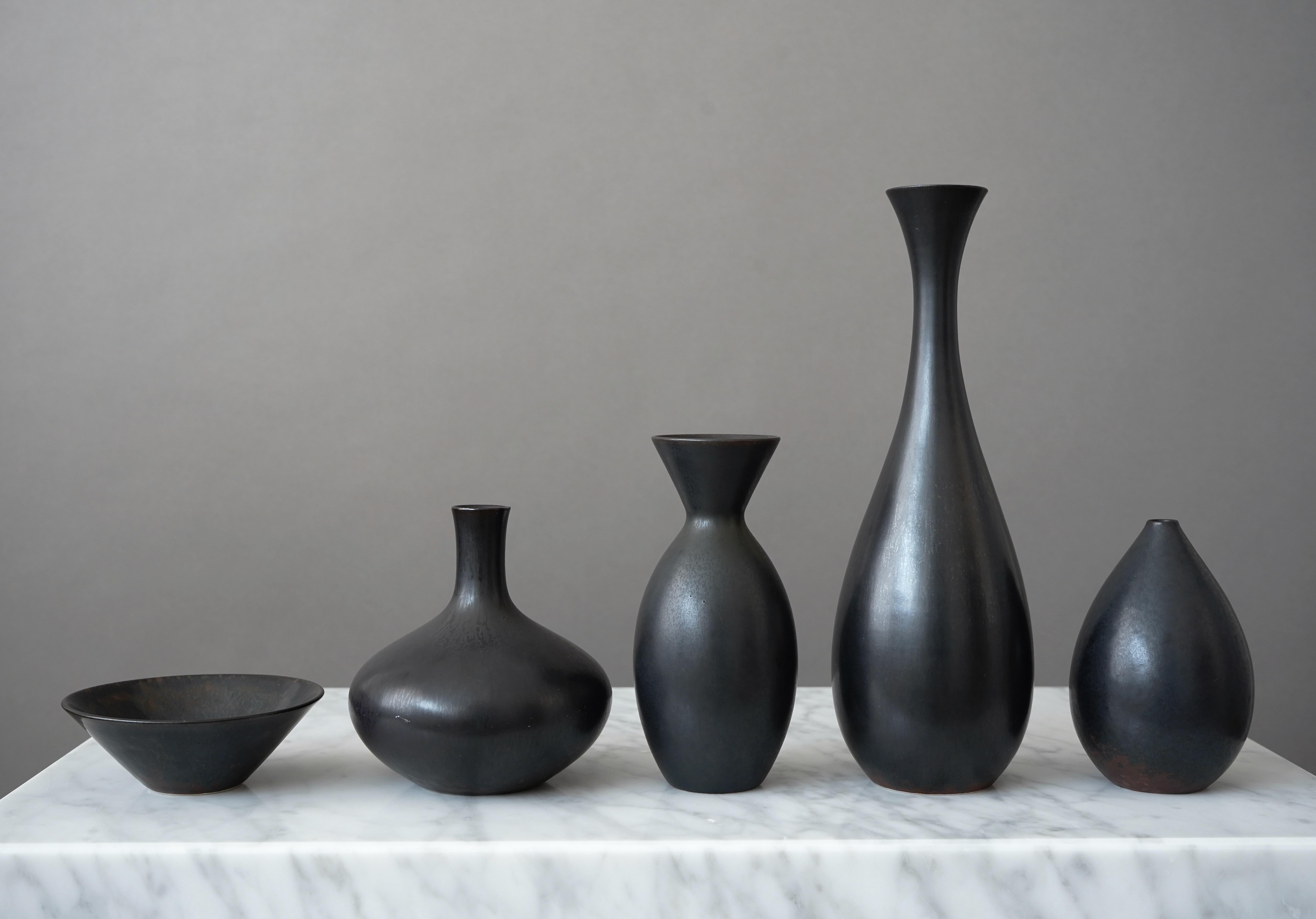 Set of 5 Black Stoneware Vases by Carl-Harry Stalhane, Rorstrand, Sweden, 1950s For Sale 5