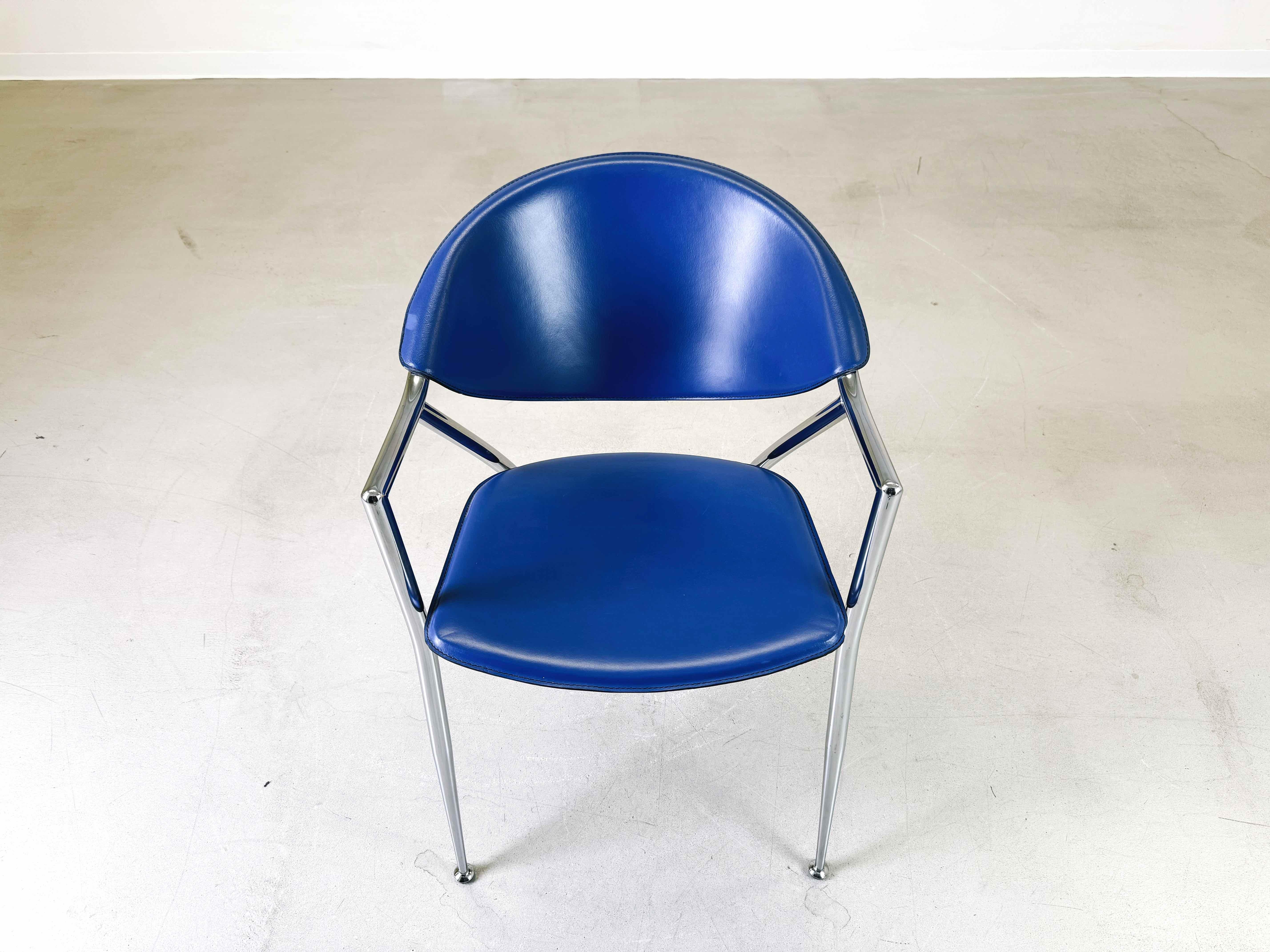 Ensemble de 5 chaises Calligaris en cuir bleu Italie 1990 3