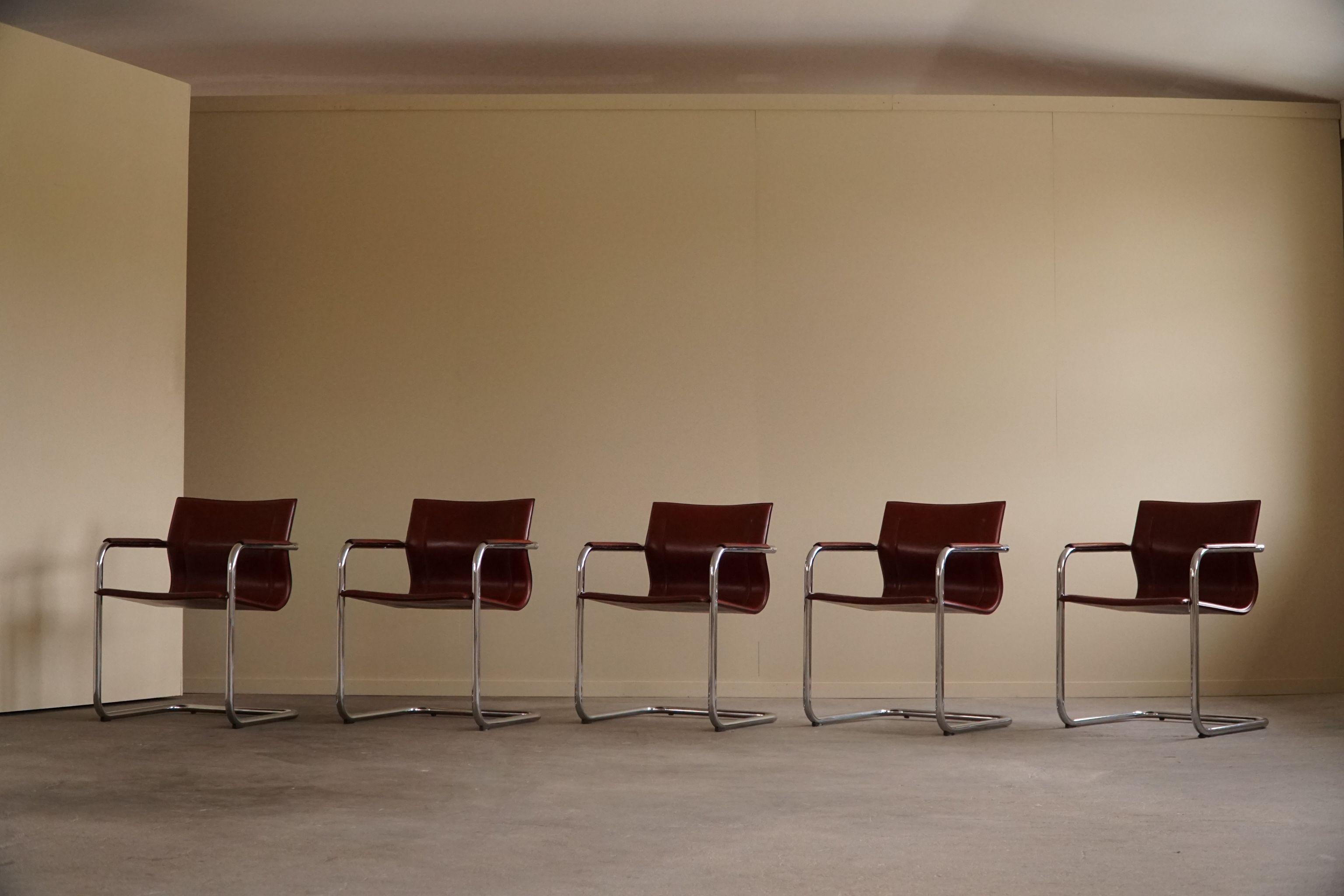 20th Century Set of 5 Cantilever Armchairs in Leather by Matteo Grassi, Model MG15, Italy 70s For Sale