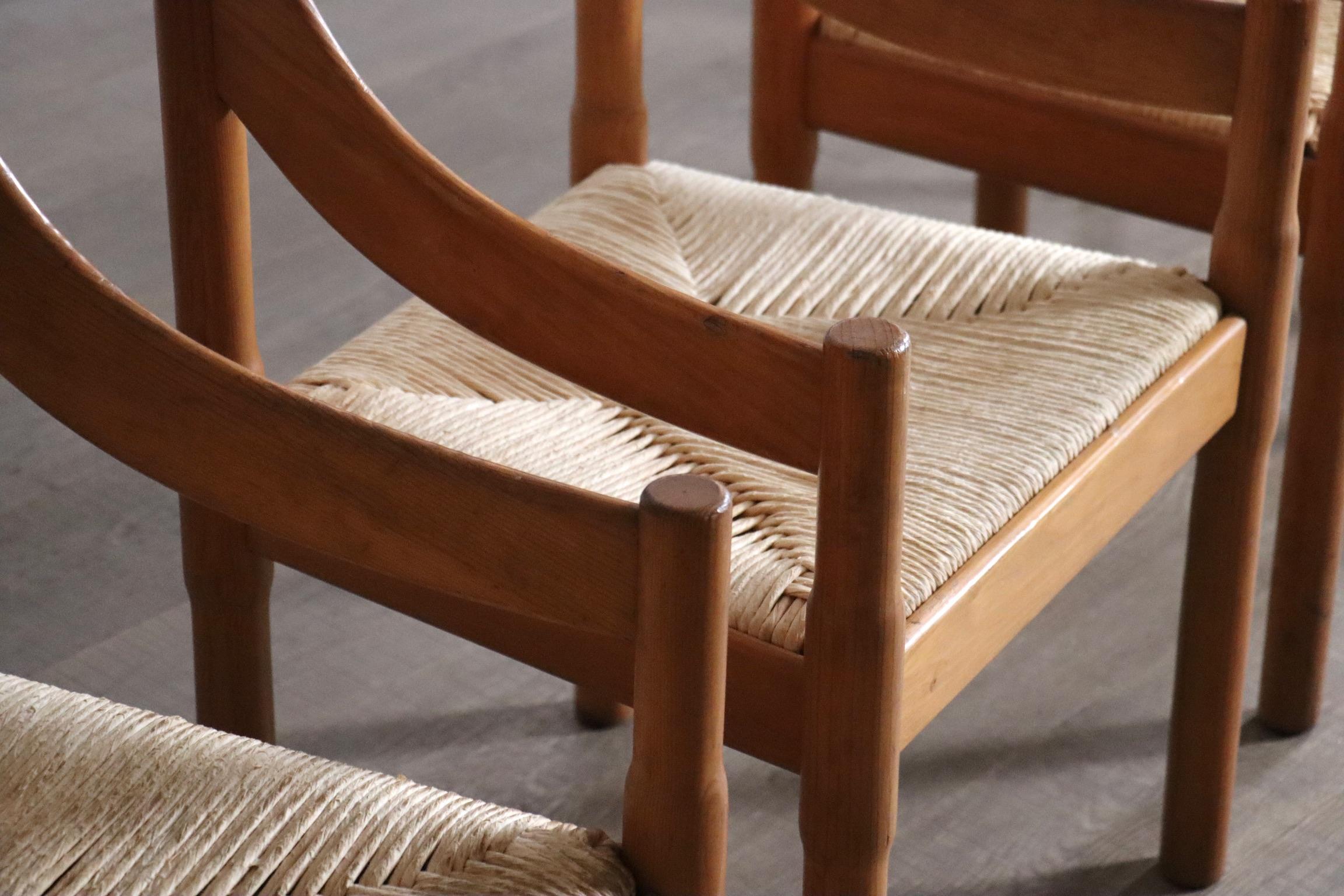 Satz von 5 Stühlen von Vico Magistretti, Italien 1960er Jahre im Zustand „Gut“ im Angebot in ABCOUDE, UT