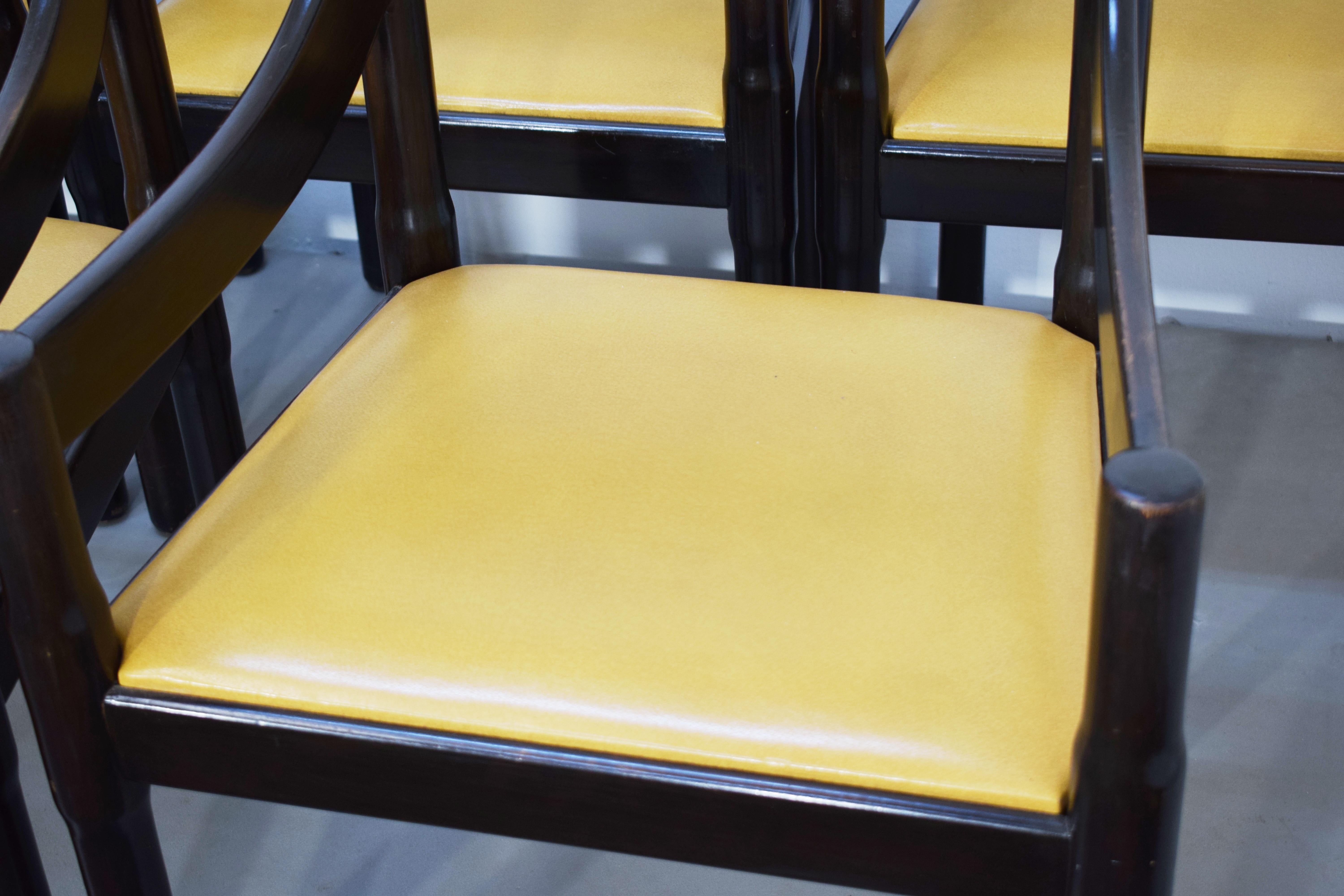 Set of 5 Carimate chairs by Vico Magistretti, Italy, 1960s In Good Condition For Sale In Palermo, PA
