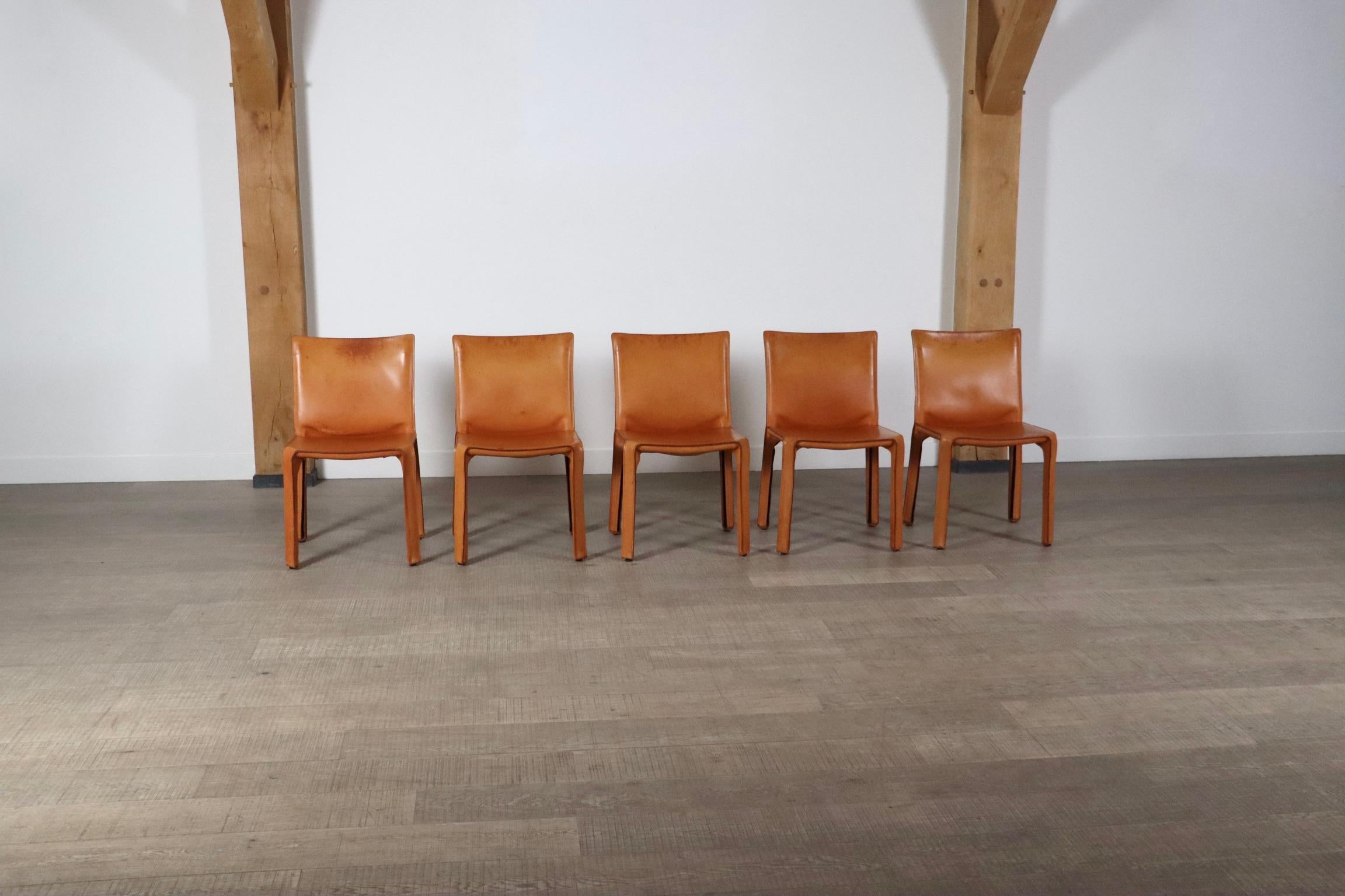 Late 20th Century Set Of 5 Cassina CAB 412 Dining Chairs By Mario Bellini, 1980s