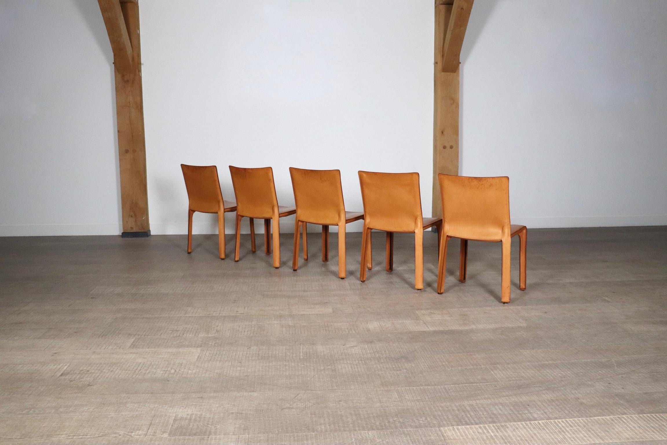 Set Of 5 Cassina CAB 412 Dining Chairs By Mario Bellini, 1980s 3