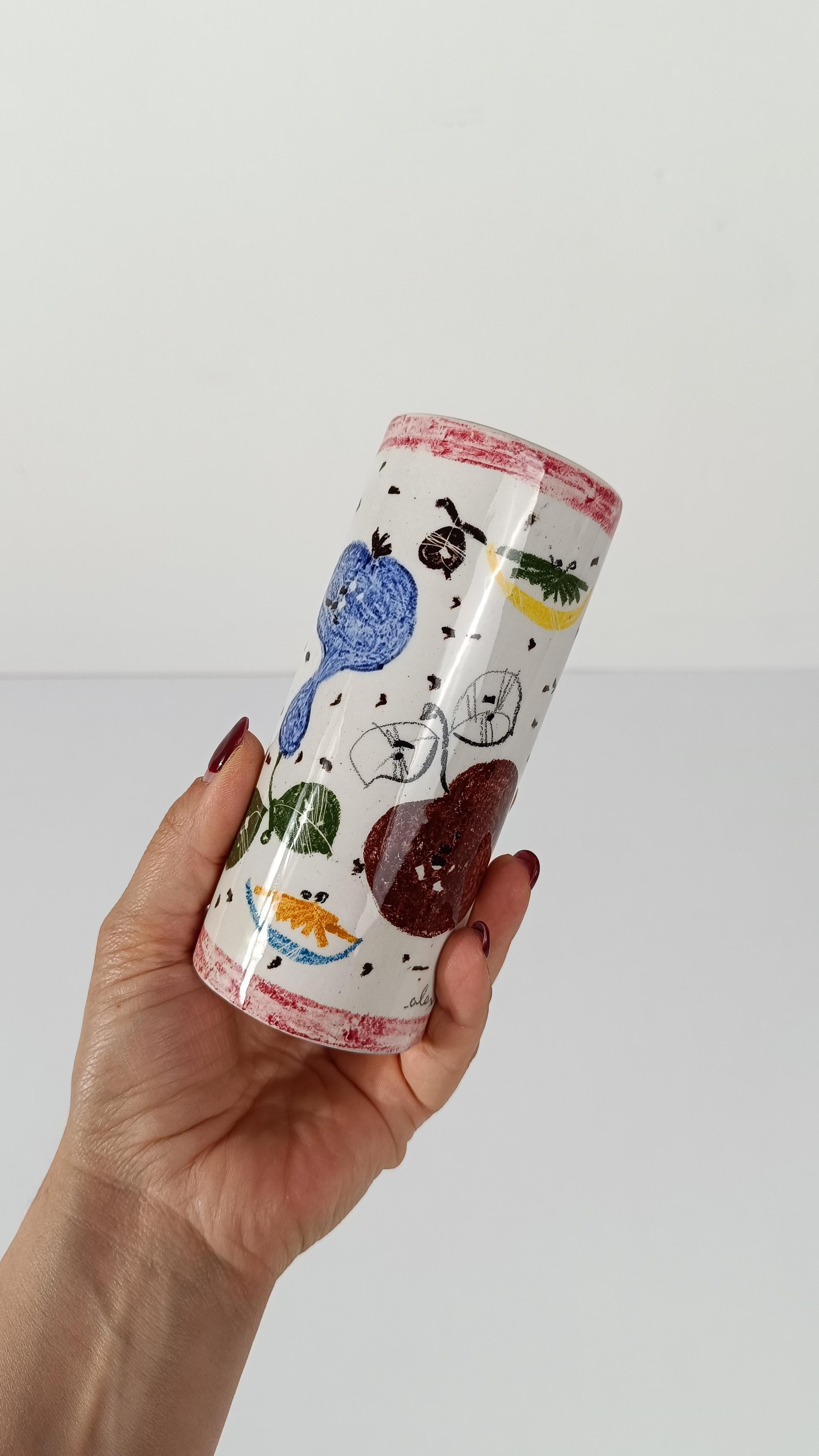 Ensemble de  5 verres à boire en céramique, décoration de fruits peinte à la main, Italie, années 50 en vente 5