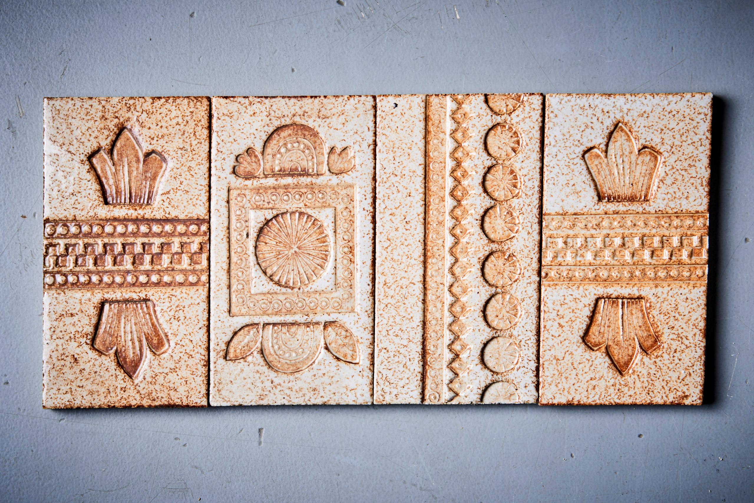 French Set of 5 ceramic tiles by Roger Capron, France - 1970s For Sale