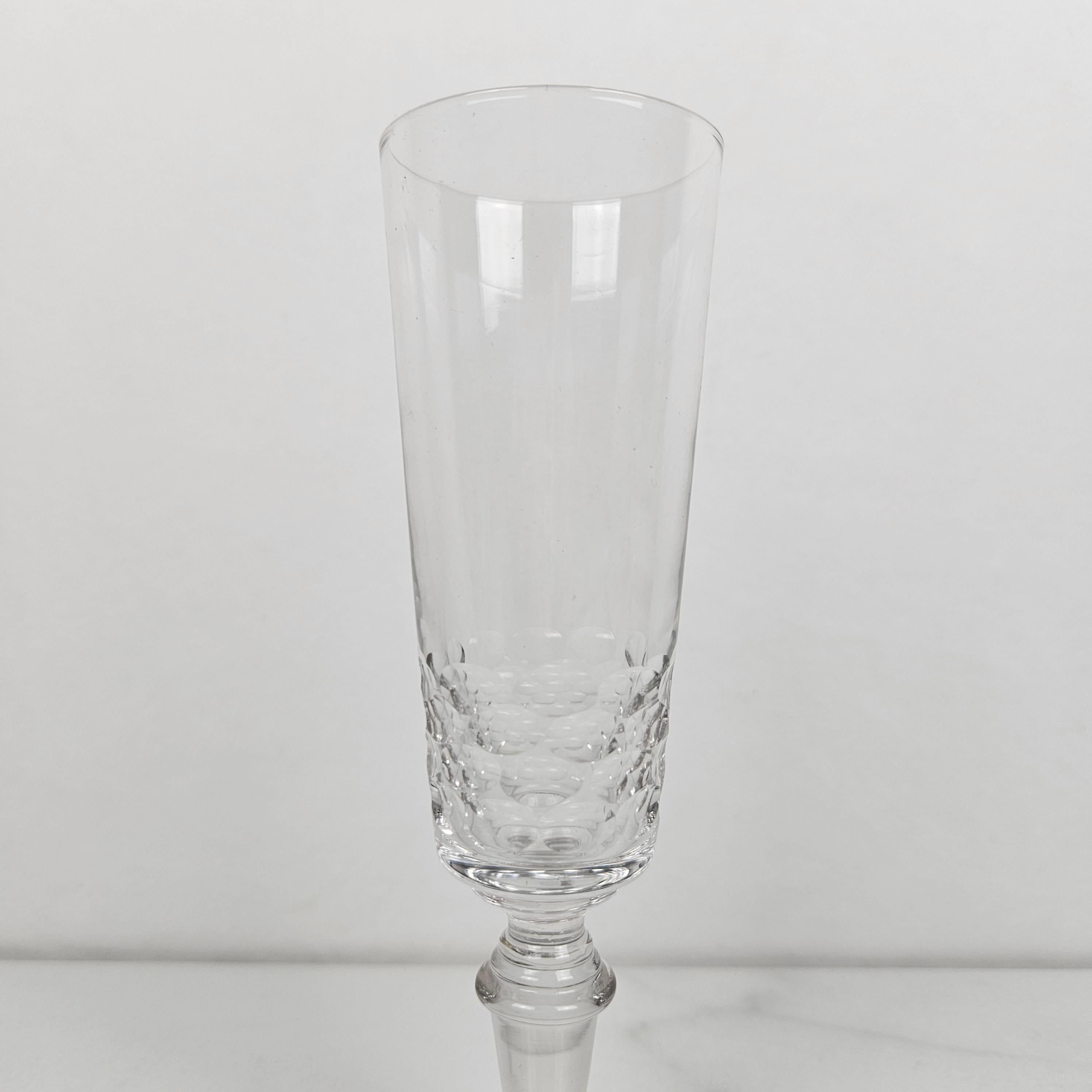 Fait main Ensemble de 5 charmantes flûtes à champagne soufflées à la main, vers 1890 en vente