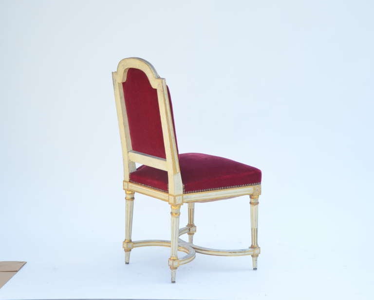 Carved Set of 5 Chic Crimson Velvet Chairs in the Style of Maison Jansen For Sale