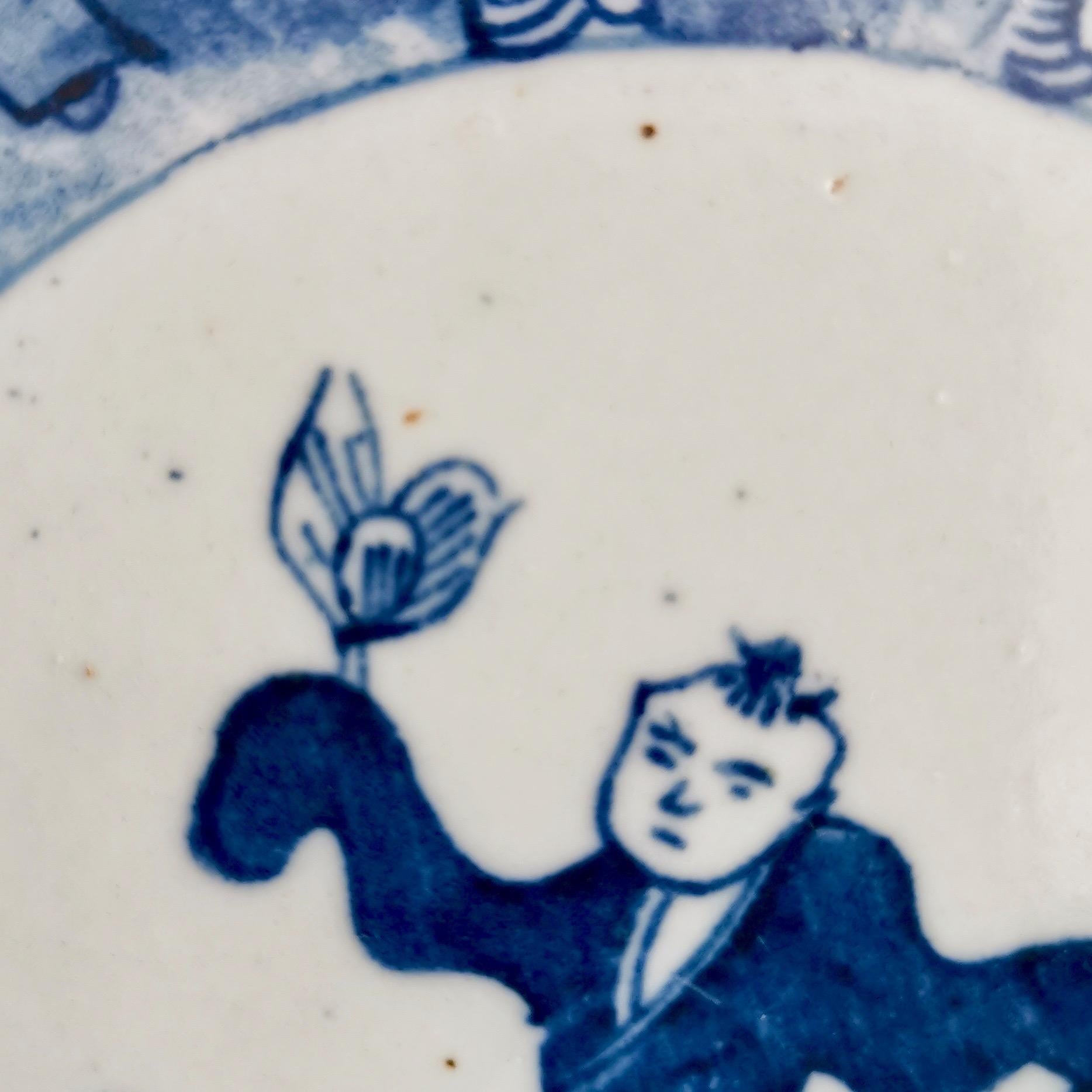 Set of 5 Chinese Export Plates, Blue and White, Boy with Butterfly, 19th Century 4