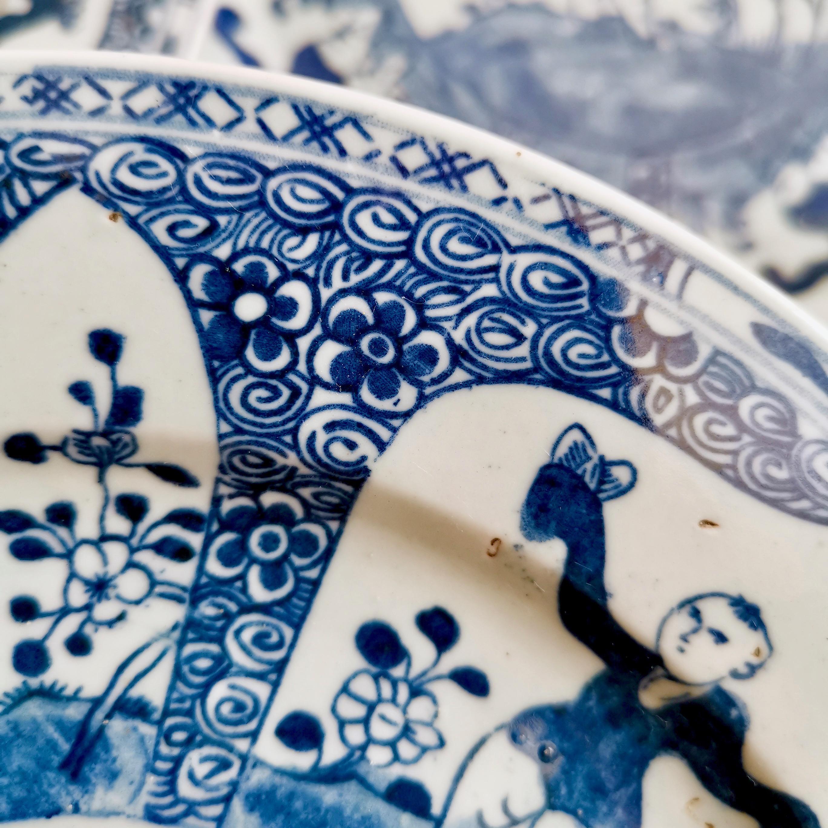 Set of 5 Chinese Export Plates, Blue and White, Boy with Butterfly, 19th Century 8