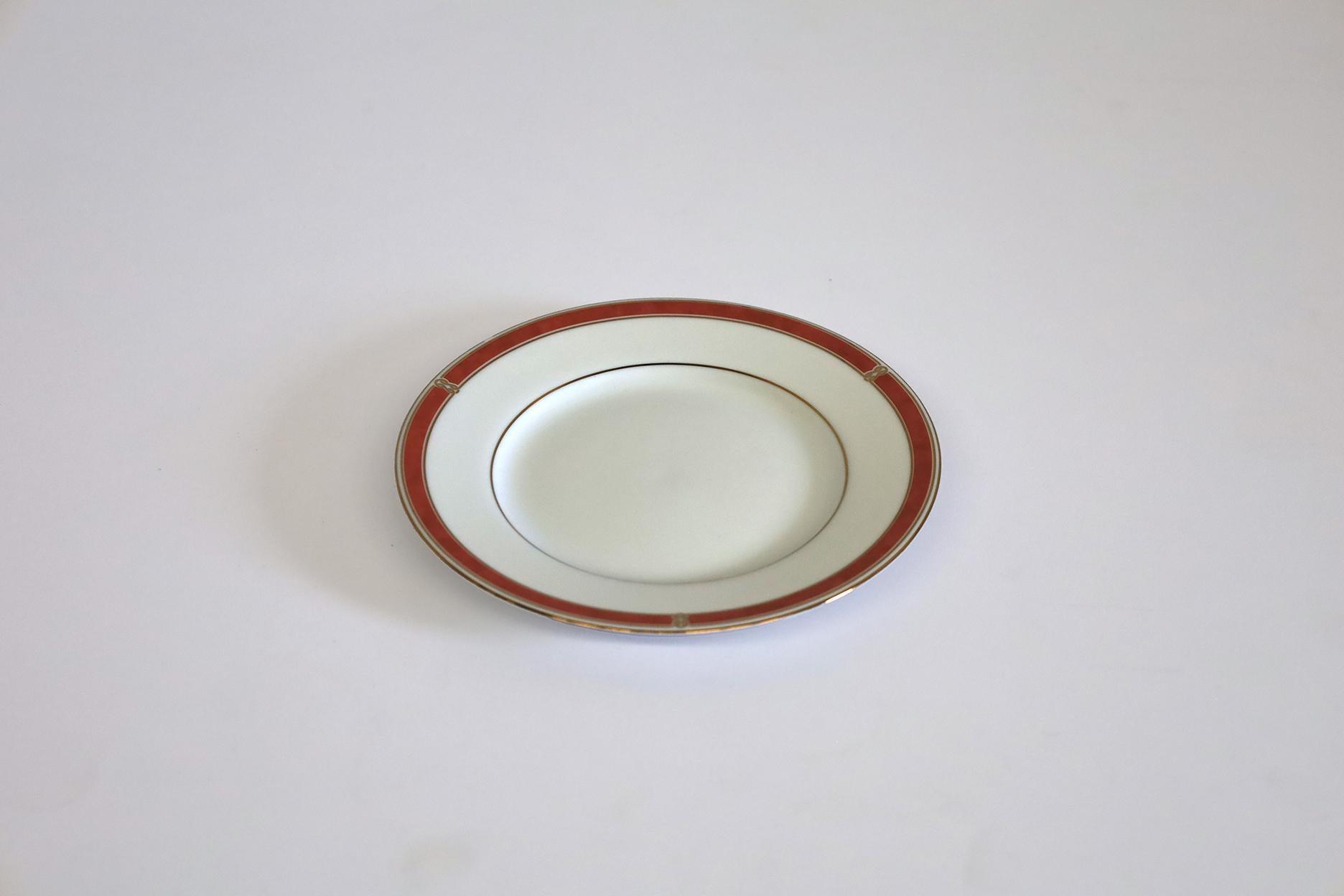 French Set of 5 Christofle Oceana Rouge Bread Plates For Sale