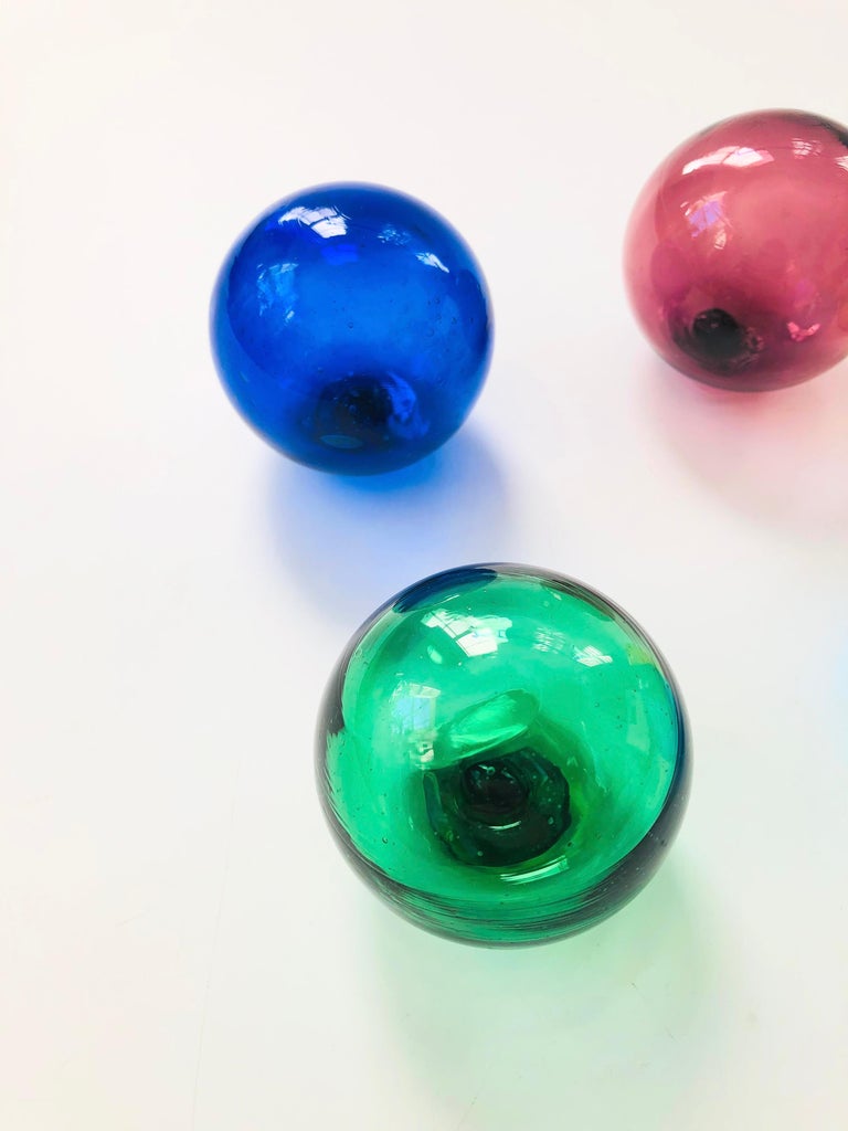 Set of 5 Colorful Vintage Glass Fishing Floats For Sale at 1stDibs