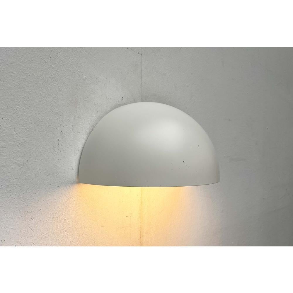 Set di 5 lampade da parete minimaliste danesi Model 4011 di Focus, anni '60 In condizioni buone in vendita a Hamburg, DE