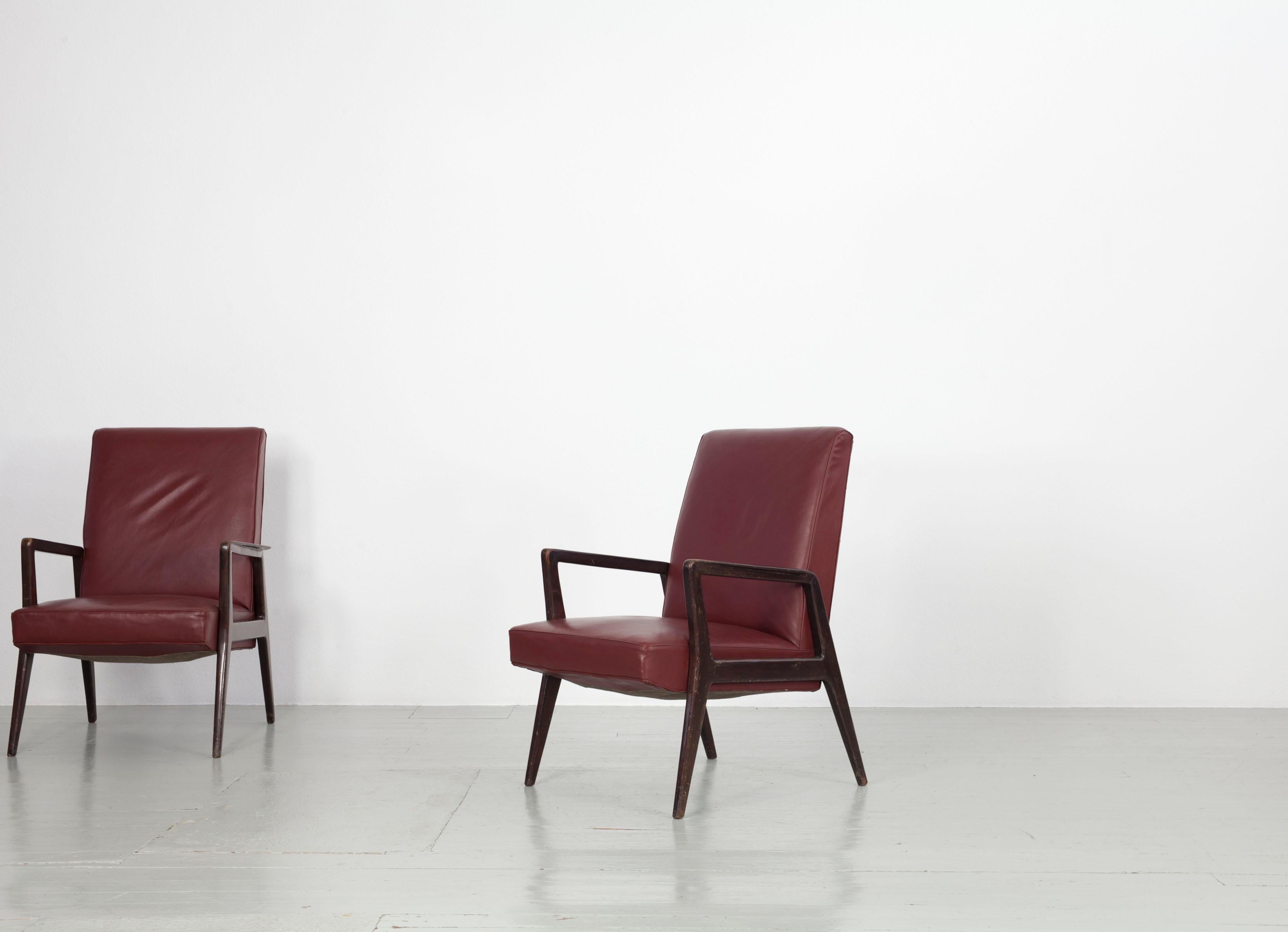 Mid-20th Century Set of 5 Dark Red Leatherette Armchairs, Italy 1960s For Sale