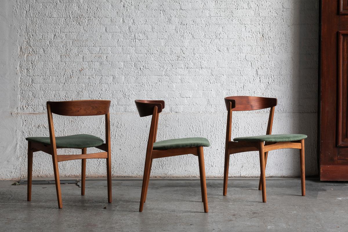 Farstrup Mobler Set of 5 Dining Chairs in Green Fabric, Danish design, 1960 In Good Condition In Antwerpen, BE