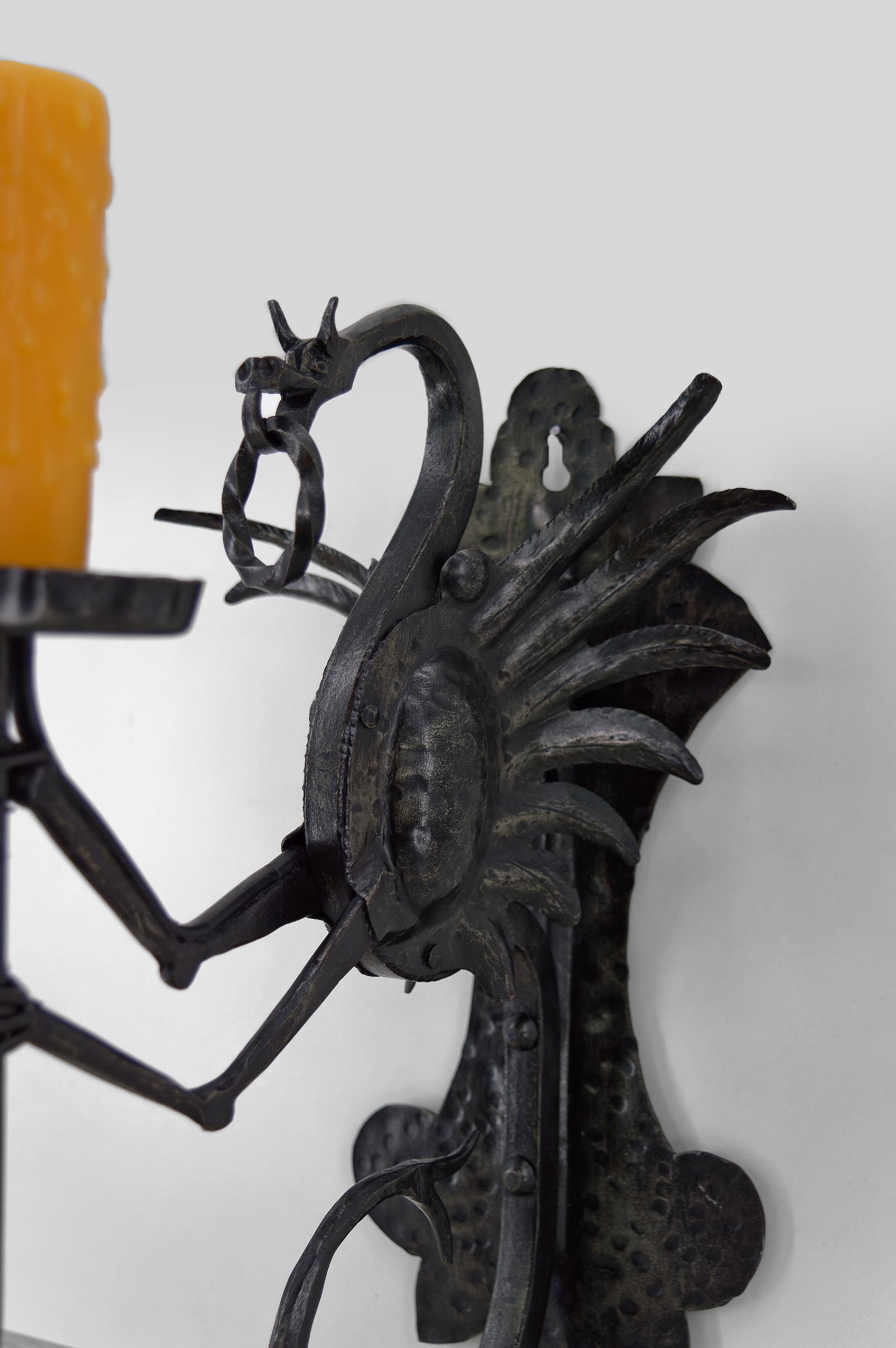 Set of 5 Dragons Wall Sconces, Italy, circa 1900 In Excellent Condition For Sale In VÉZELAY, FR