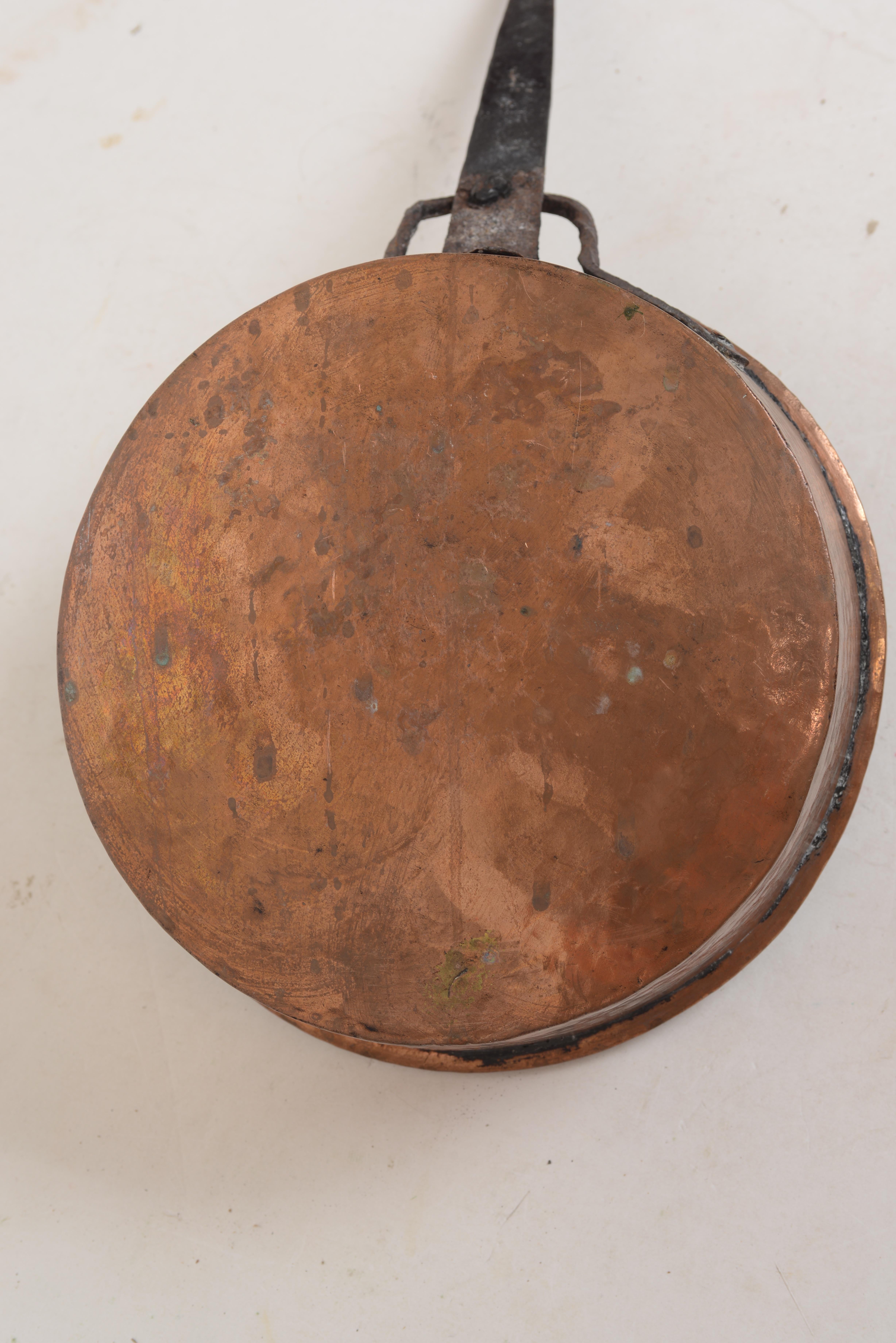 Set of 5 Early Copper Pans, in Original Condition, Great Patina, 18th / 19th C 9
