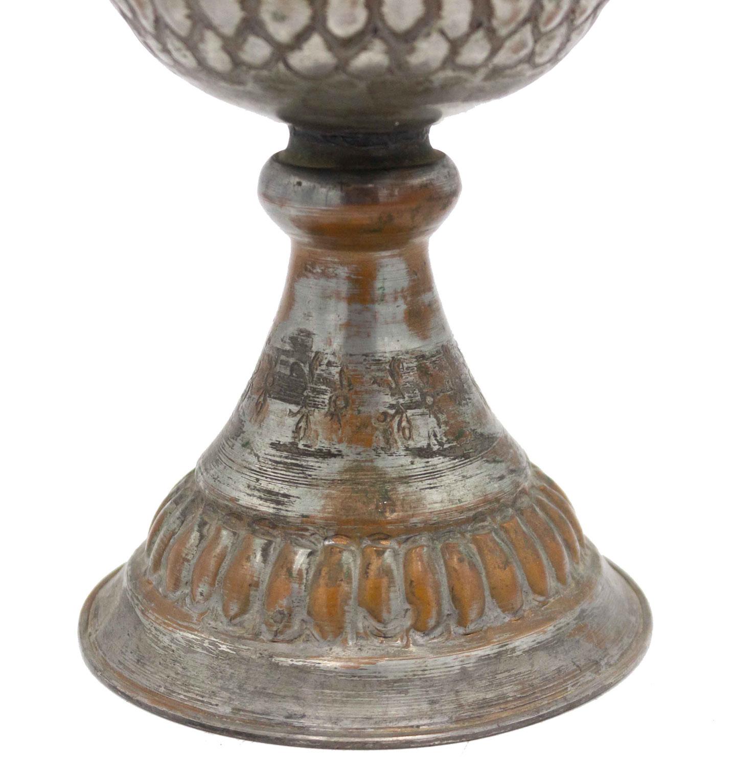 Juego de 5 cálices ingleses de cobre y plata de estilo renacentista Renacimiento en venta