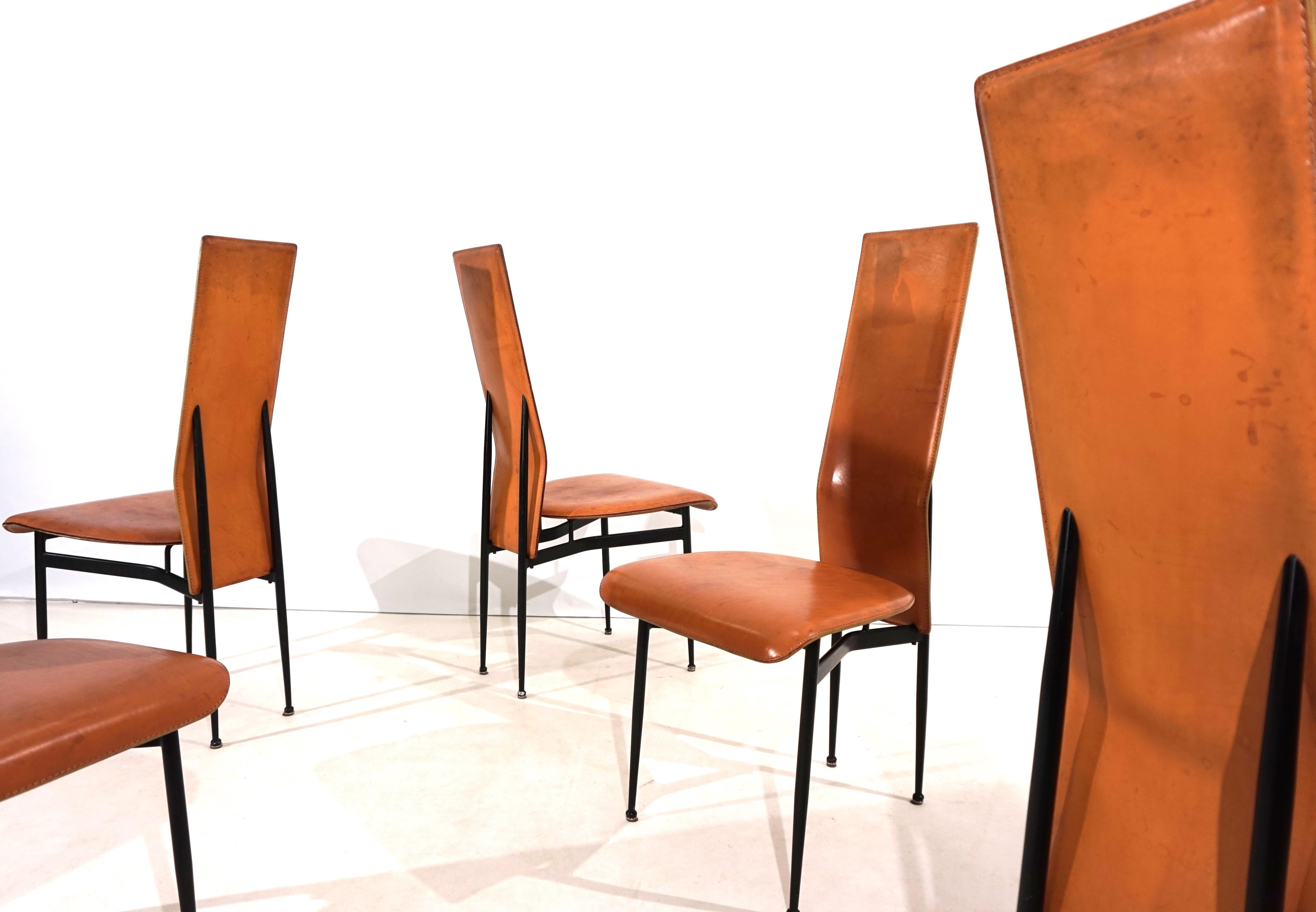Set of 5 Fasem S44 leather dining chairs by Giancarlo Vegni & Gualtierotti 2