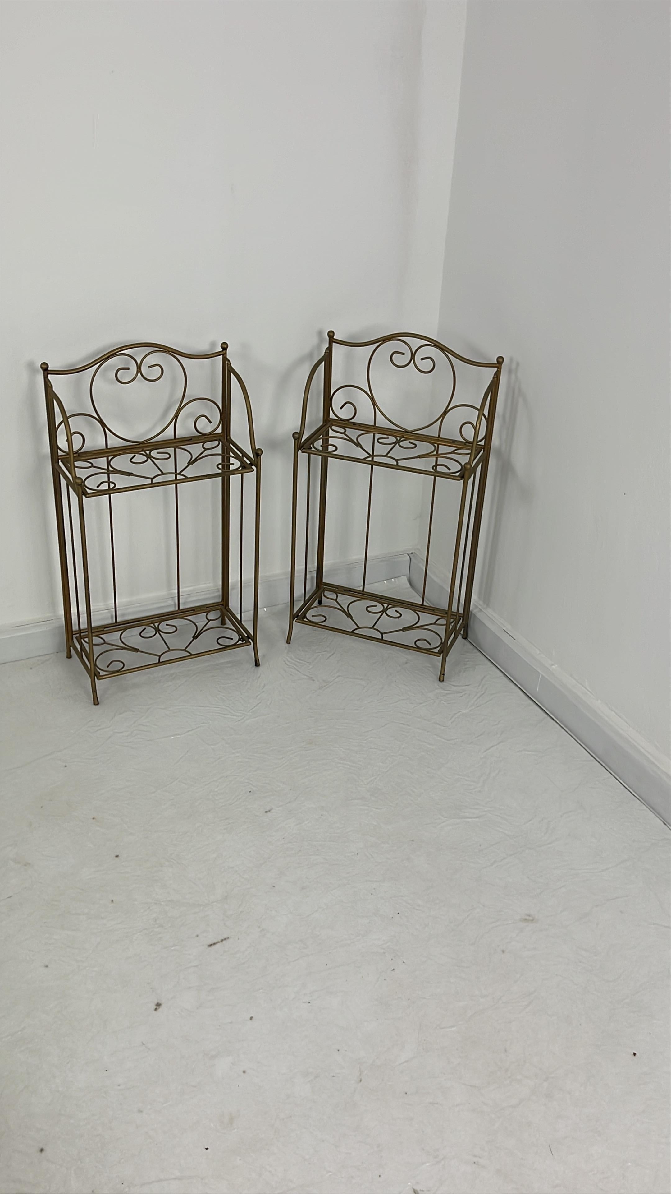 Set of 5 Folding Gilded Iron Planters/pot holders, 1960s For Sale 5