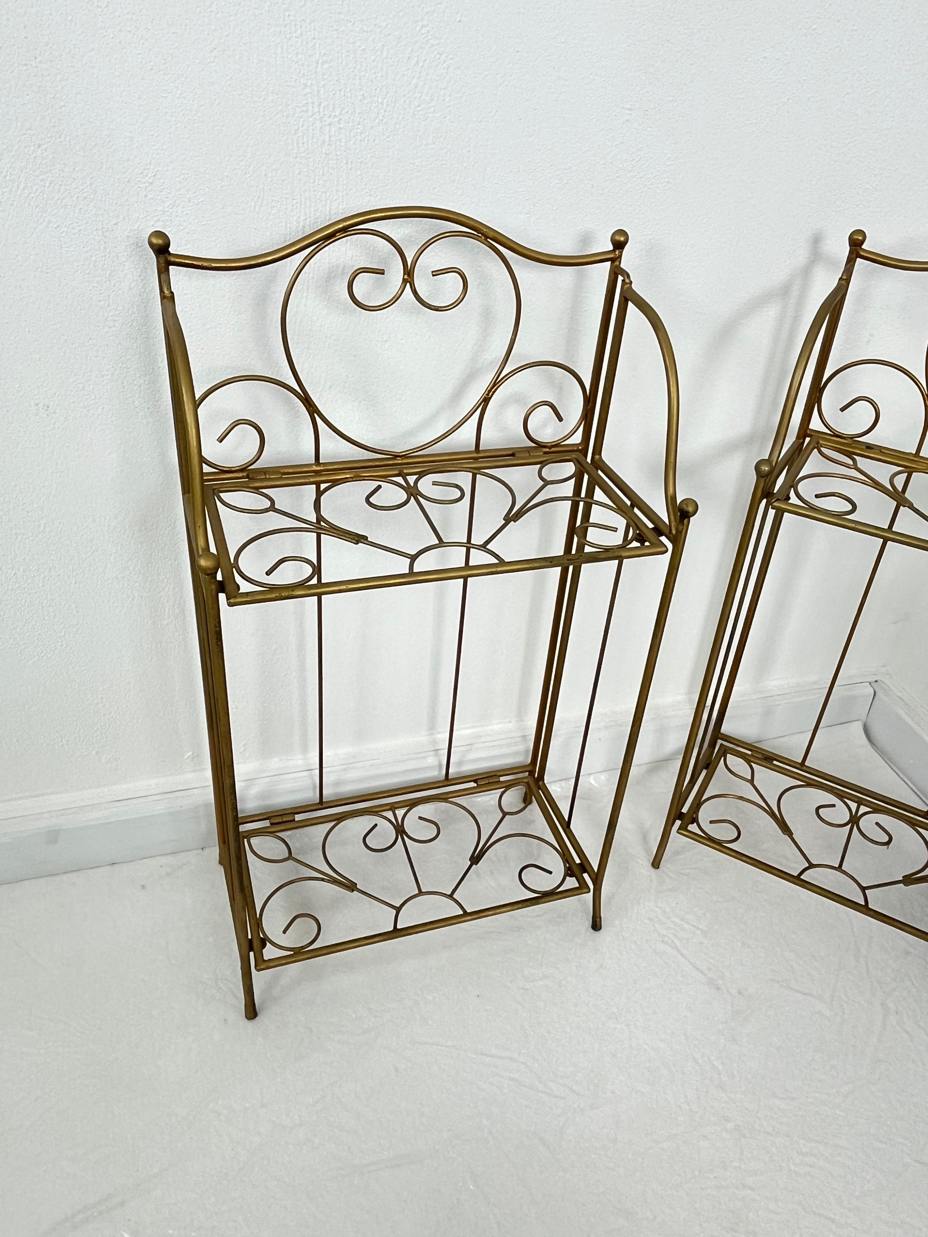 Set of 5 Folding Gilded Iron Planters/pot holders, 1960s In Good Condition For Sale In Palermo, IT
