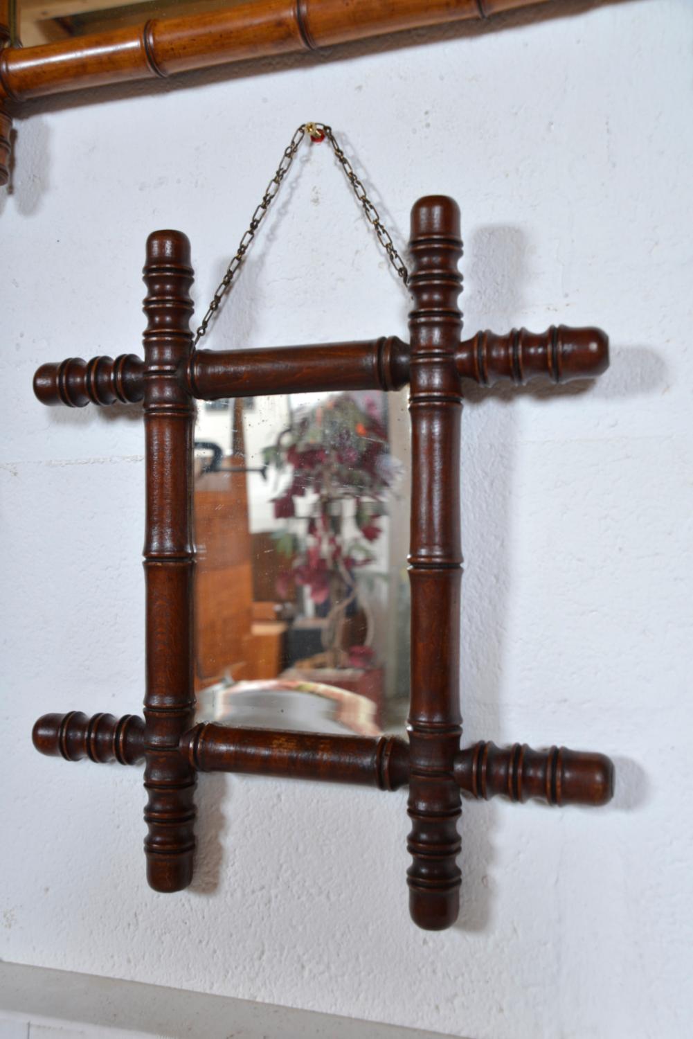 Ensemble de 5 miroirs muraux français anciens en faux bambou cadre artisanal 19ème siècle  en vente 9