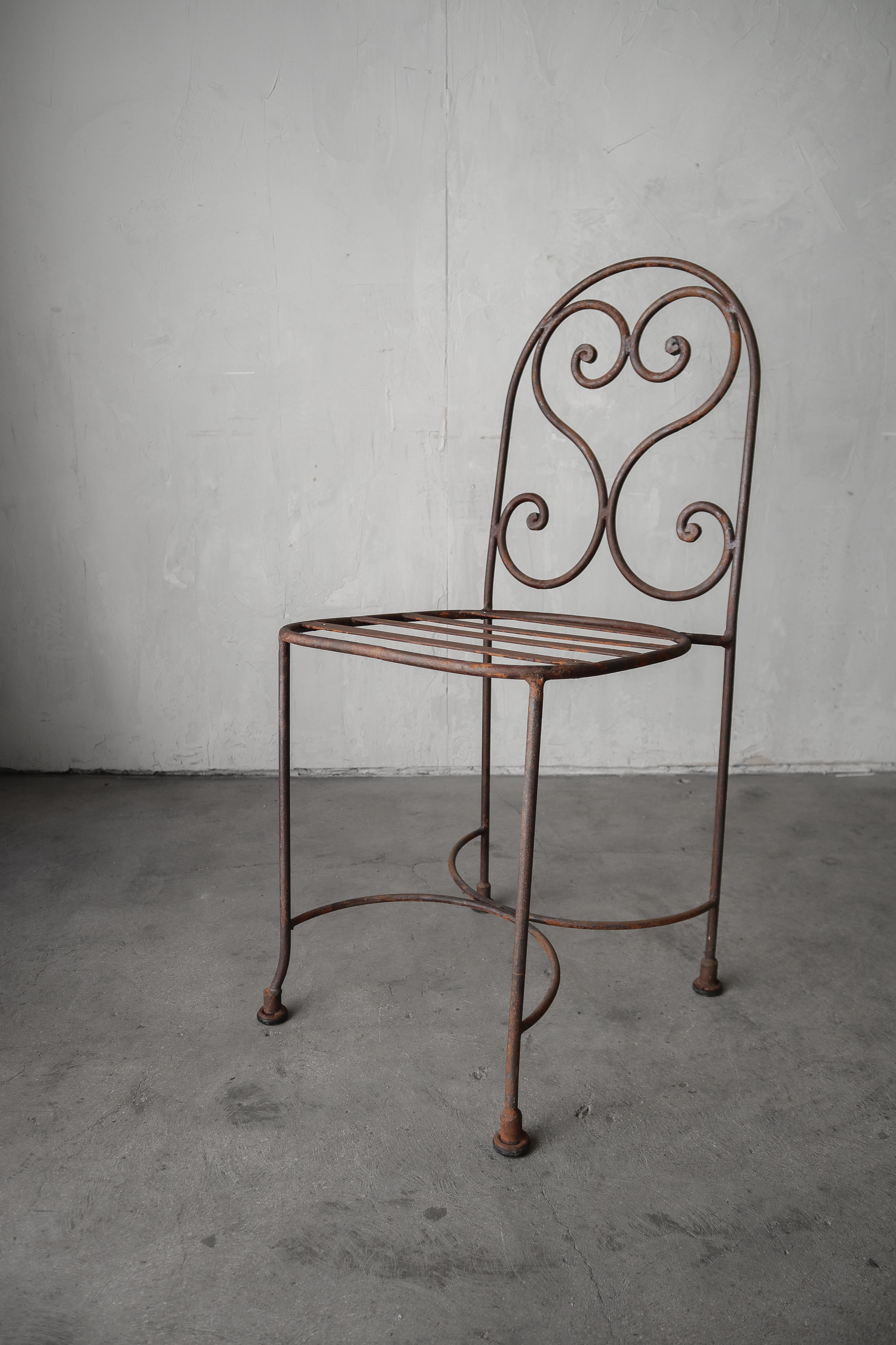 Set of 5 French Antique Iron Garden Dining Chairs For Sale 8