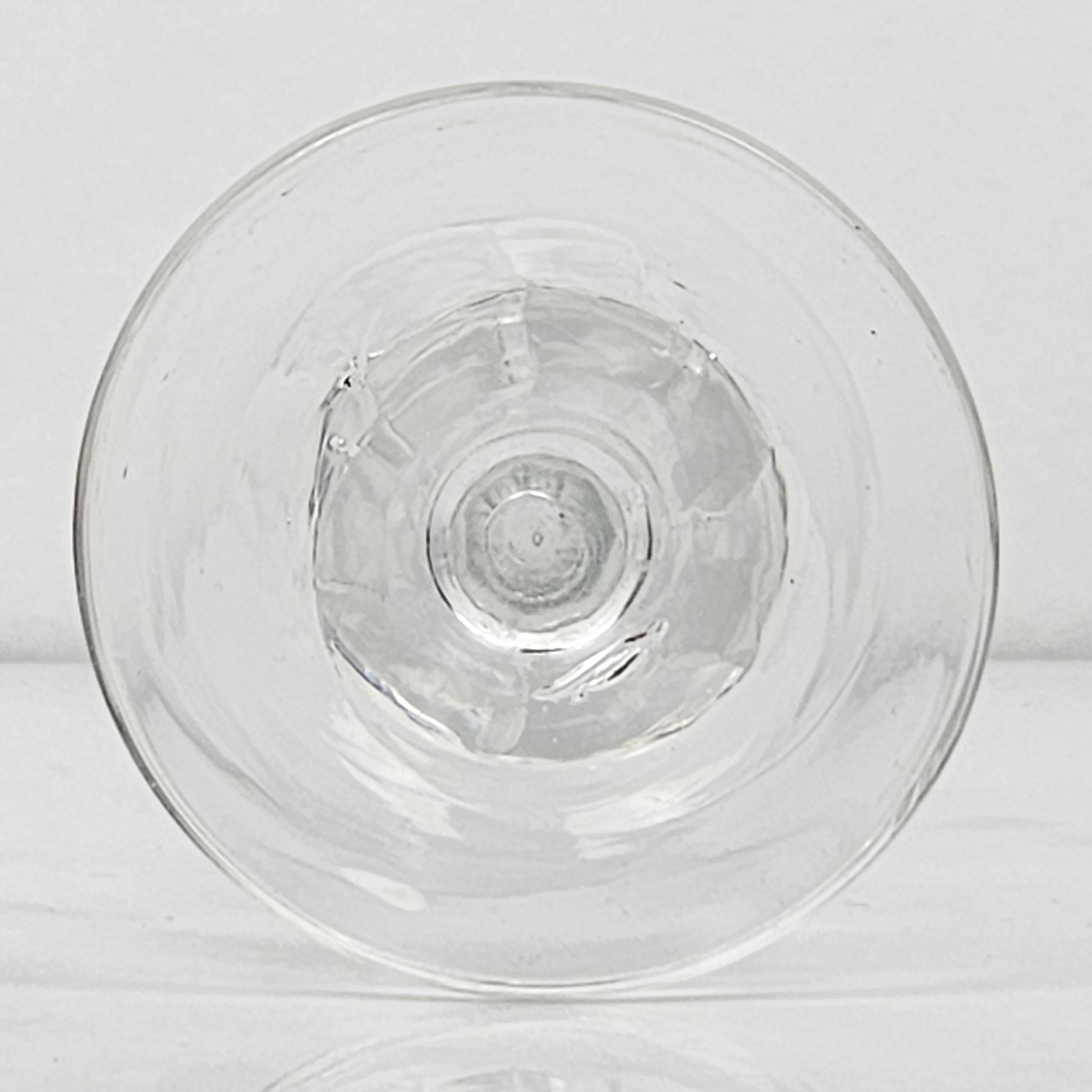 Set of 5 French Champagne Flutes in Crystal Glass, Ca. 1830 For Sale 1