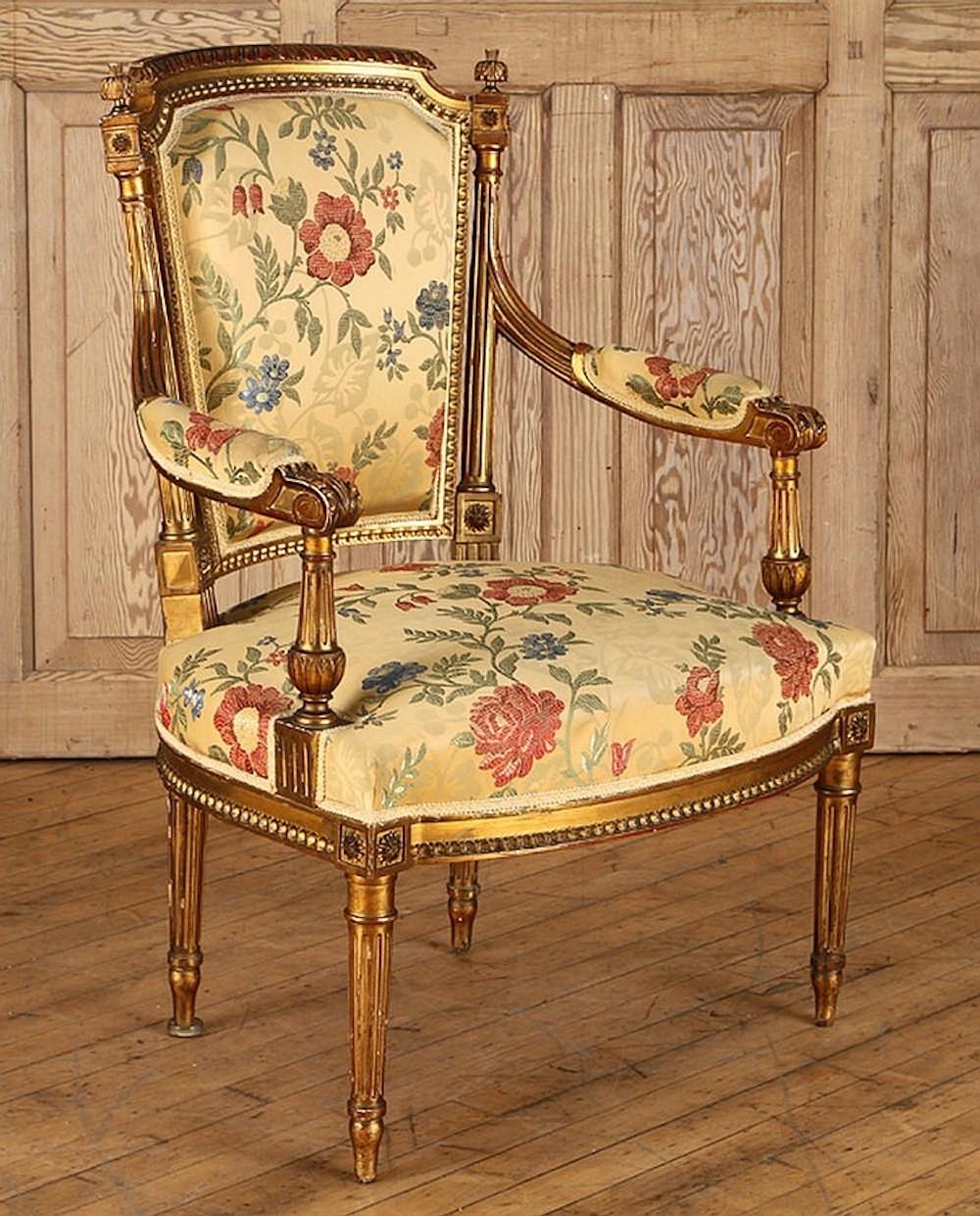 Set of 5, French Giltwood Louis XVI Style Settee and 4 Armchairs 3