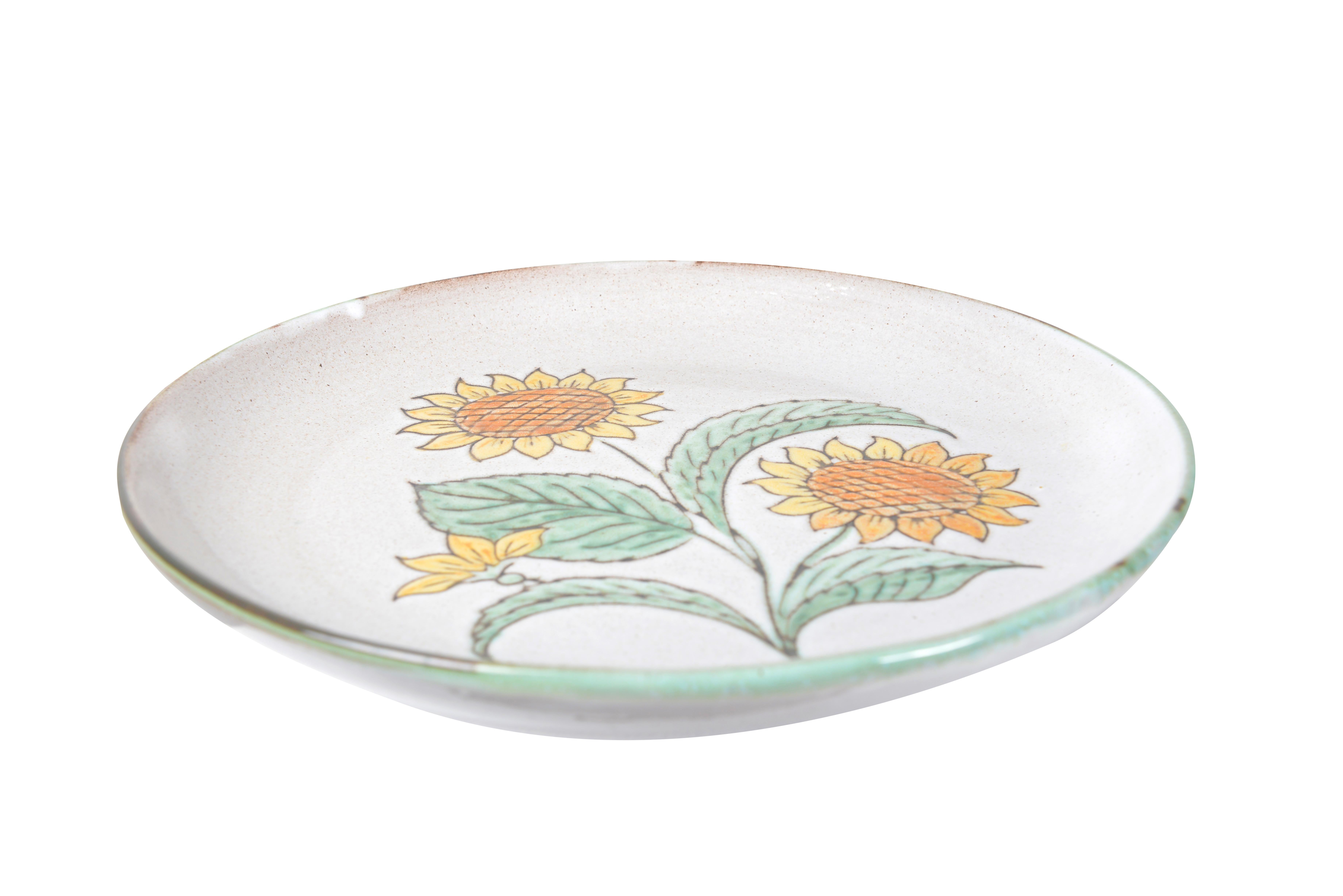 Set of 5 French Midcentury Sunflower Plates, circa 1950 For Sale 3