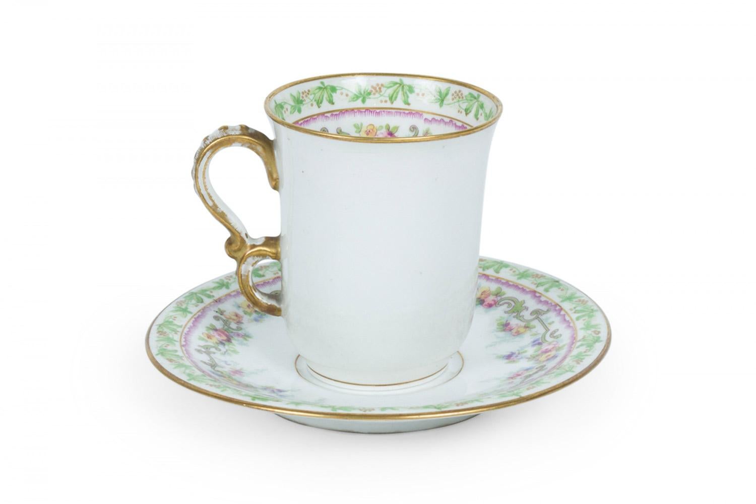 Francese Set di 5 tazze da tè francesi vittoriane in porcellana floreale in vendita