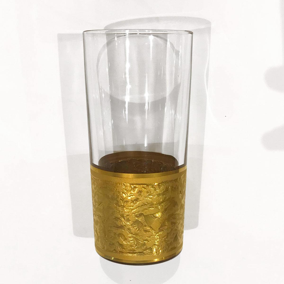 Set of 5 Gold Engraved Glasses for 4 People In New Condition For Sale In Paris, FR