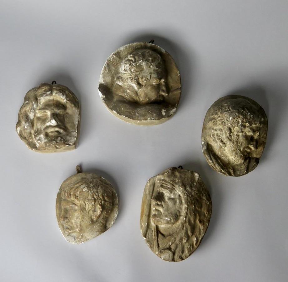 Set of 5 Heavily Patinated Wall-Hanging Greco-Roman Reliefs. France, circa late 1800’s. Set of five.

Sold without stands.