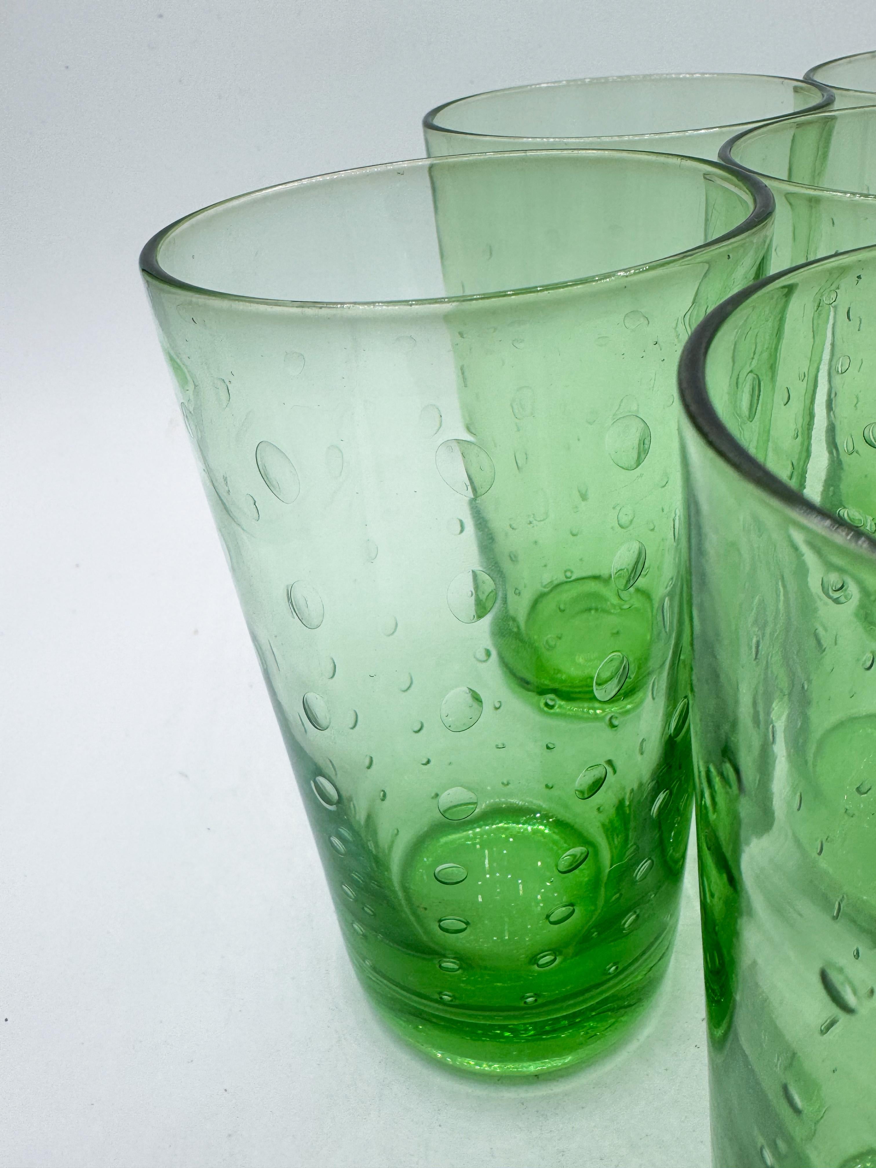 Set of 5 Hand-Blown Green Bubble Glass Tumblers, Mid-Century Modern For Sale 2