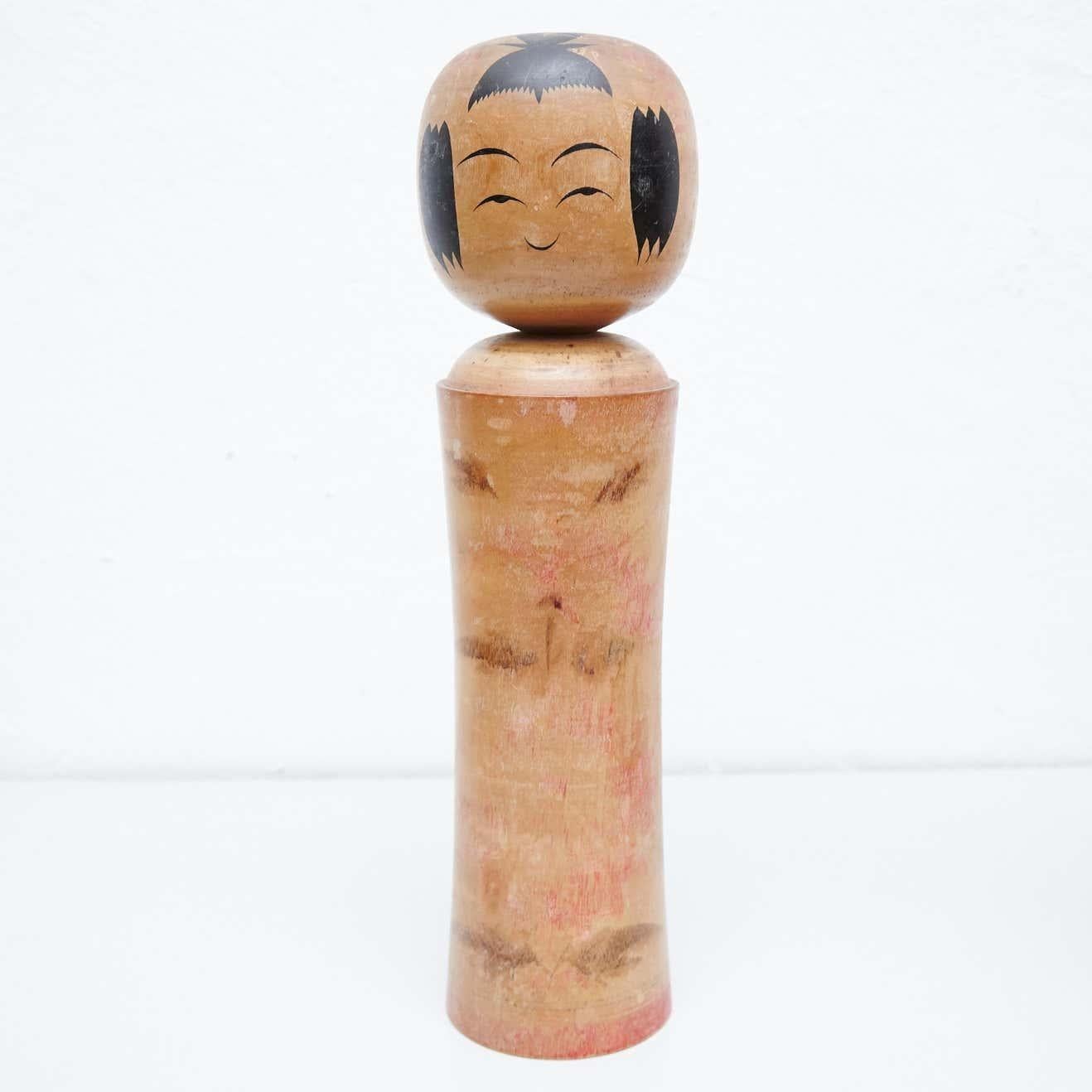 Set of 5 Handmade Japanese Kokeshi Dolls from the Early 20th Century For Sale 3