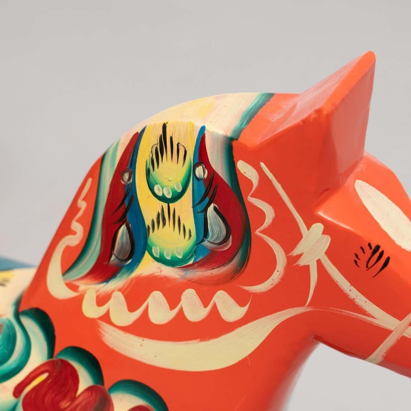 Set of 5 Handpainted Swedish Traditional Dala Horse Toys For Sale 2