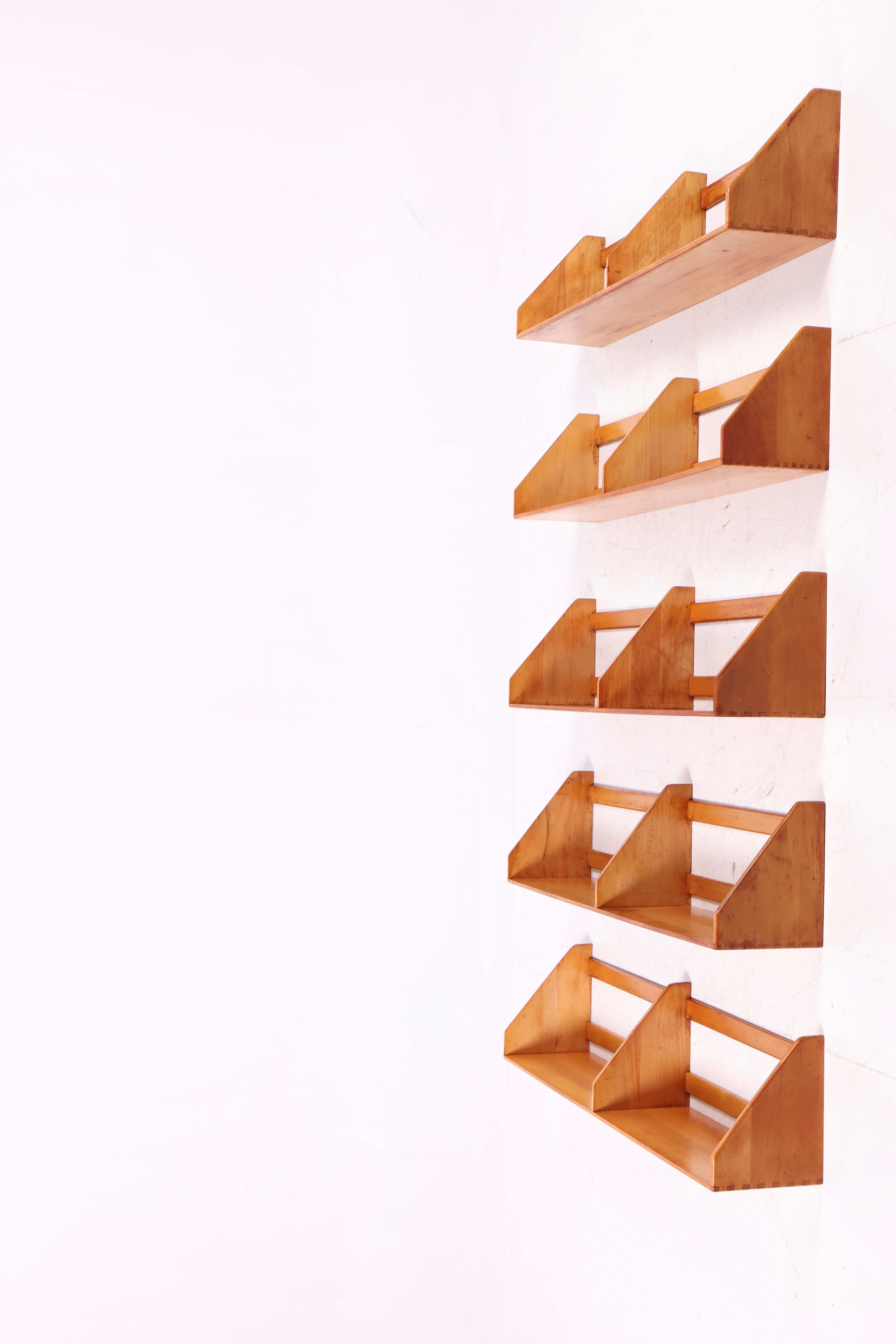Danish Set of 5 Hans J. Wegner Wall Shelves in Solid Beech, 1950s For Sale