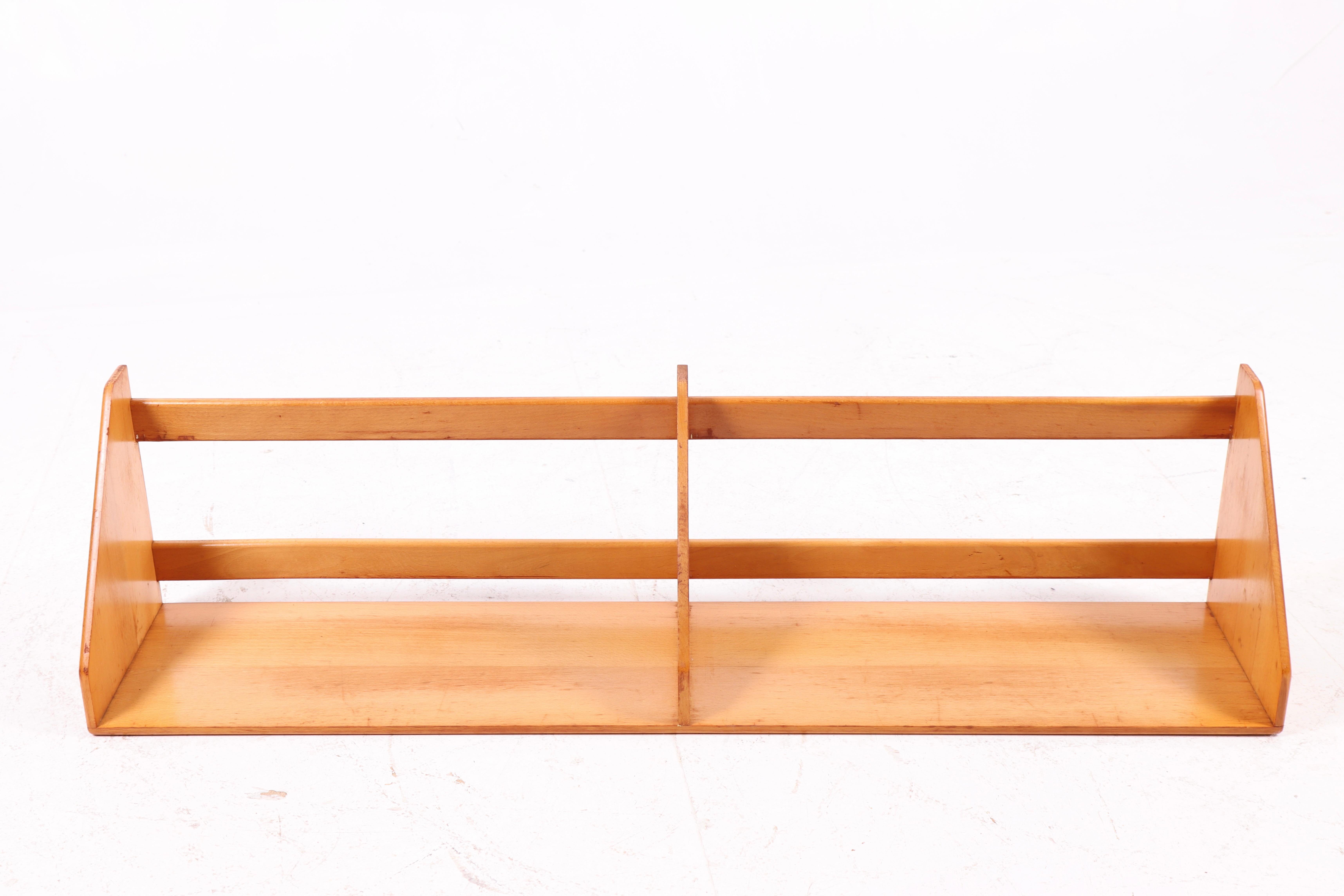 Set of 5 Hans J. Wegner Wall Shelves in Solid Beech, 1950s In Good Condition For Sale In Lejre, DK