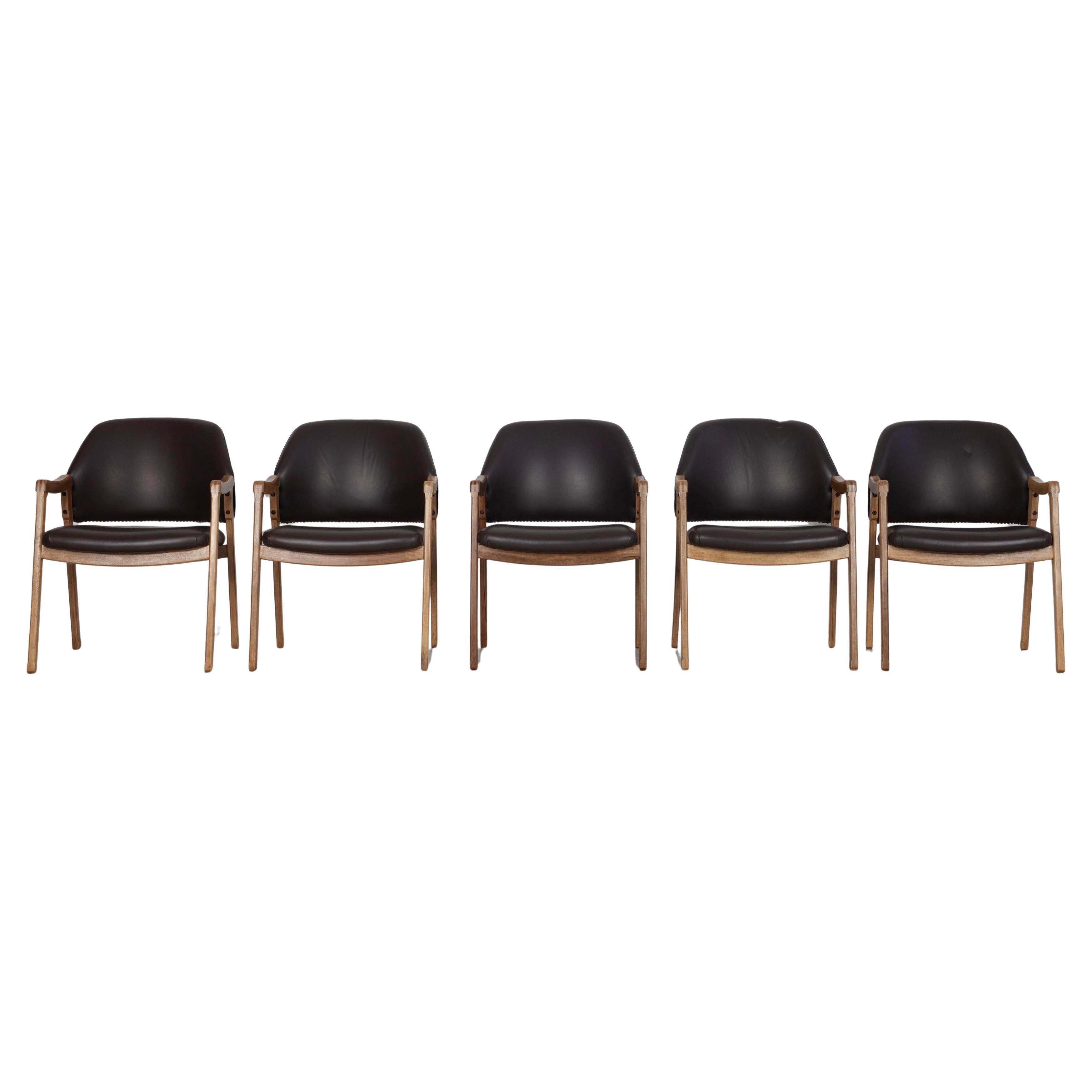 Satz von 5 Ico 
Luisa Parisi Stühlen, Model No. 814, Cassina im Angebot