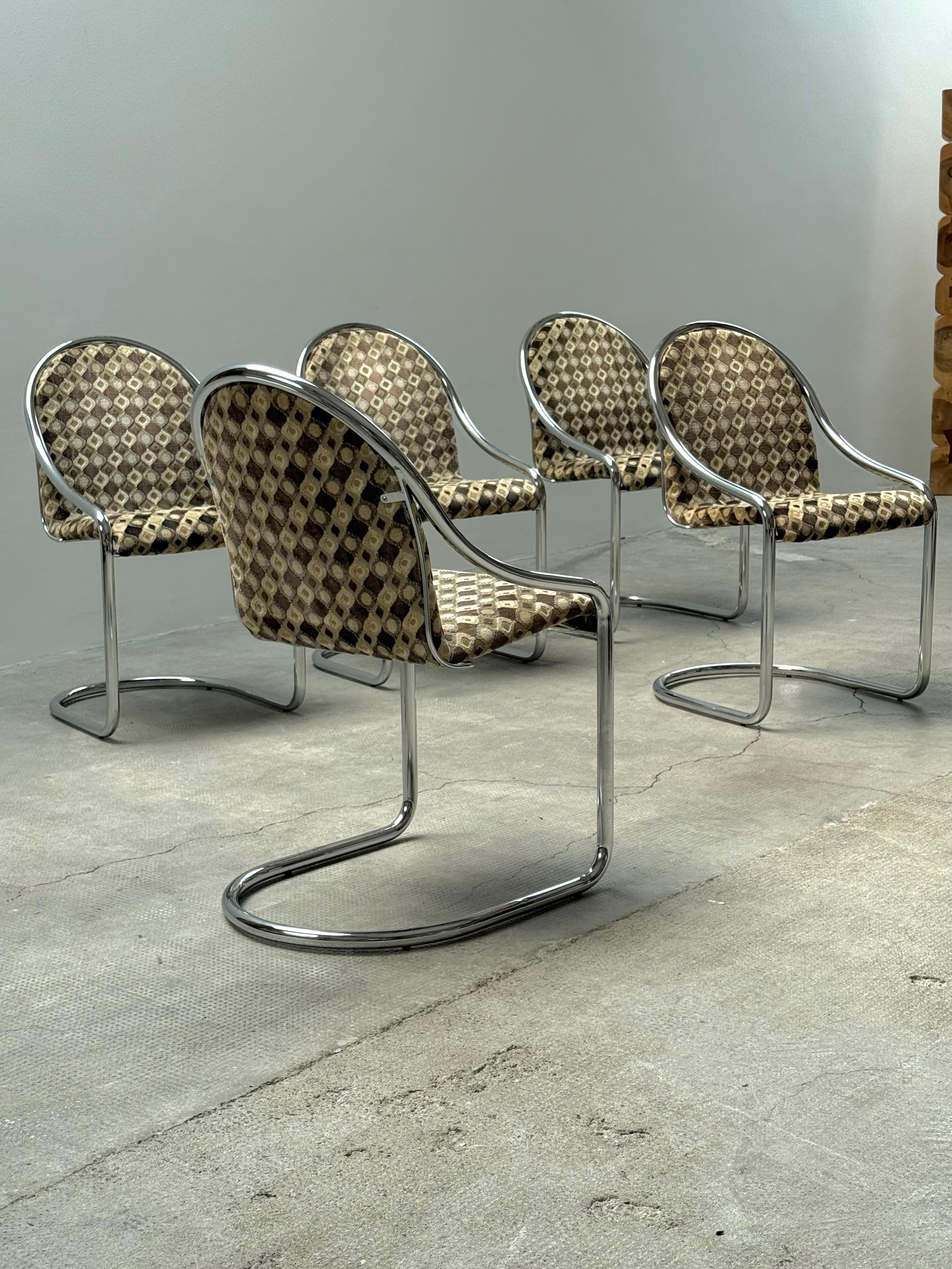 SET OF 5 ITALIAN CANTILEVER DINING CHAIRS IN THE STYLE OF GASTONE RINALDI 1960s In Good Condition For Sale In Reutlingen, DE