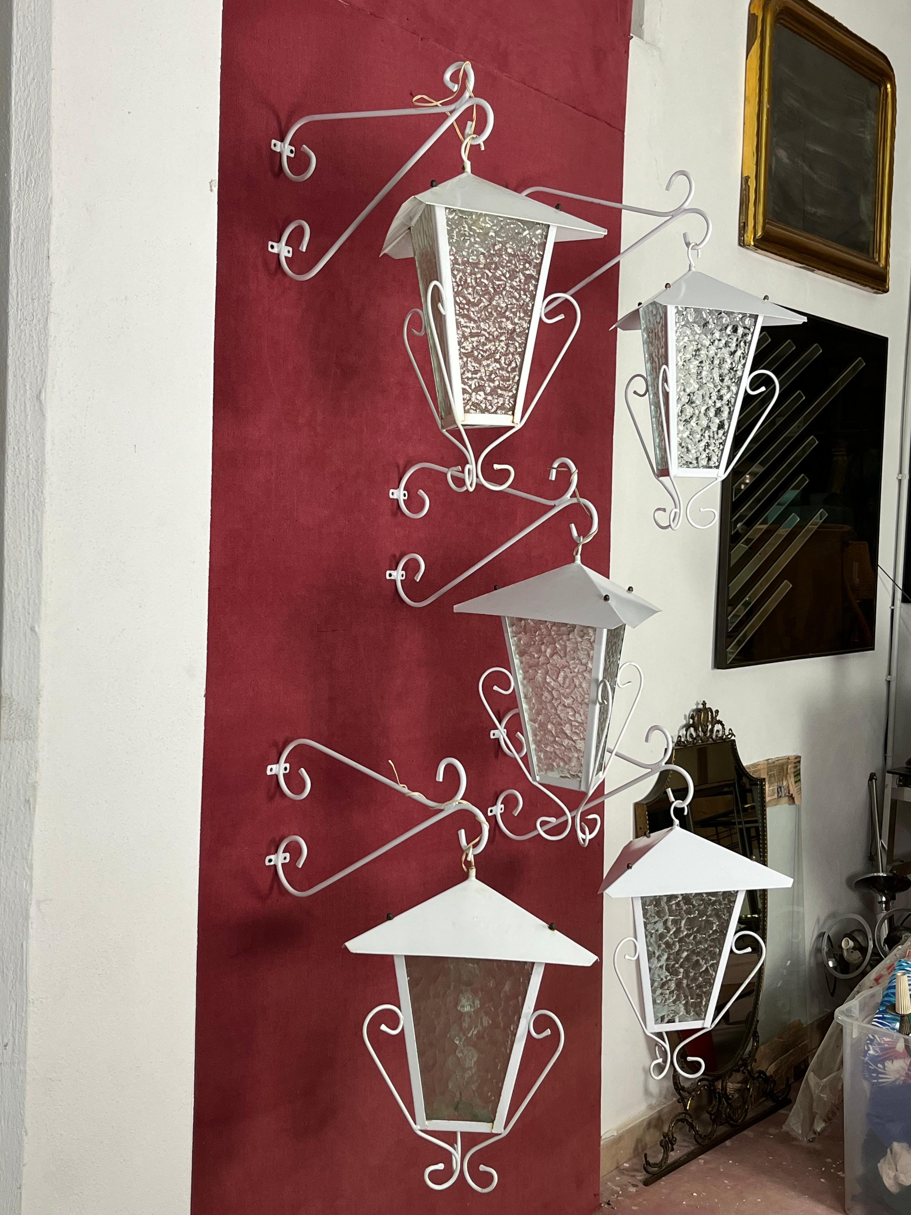 Set of 5 Italian Wrought Iron Wall Lamps, 1970s In Good Condition For Sale In Palermo, IT