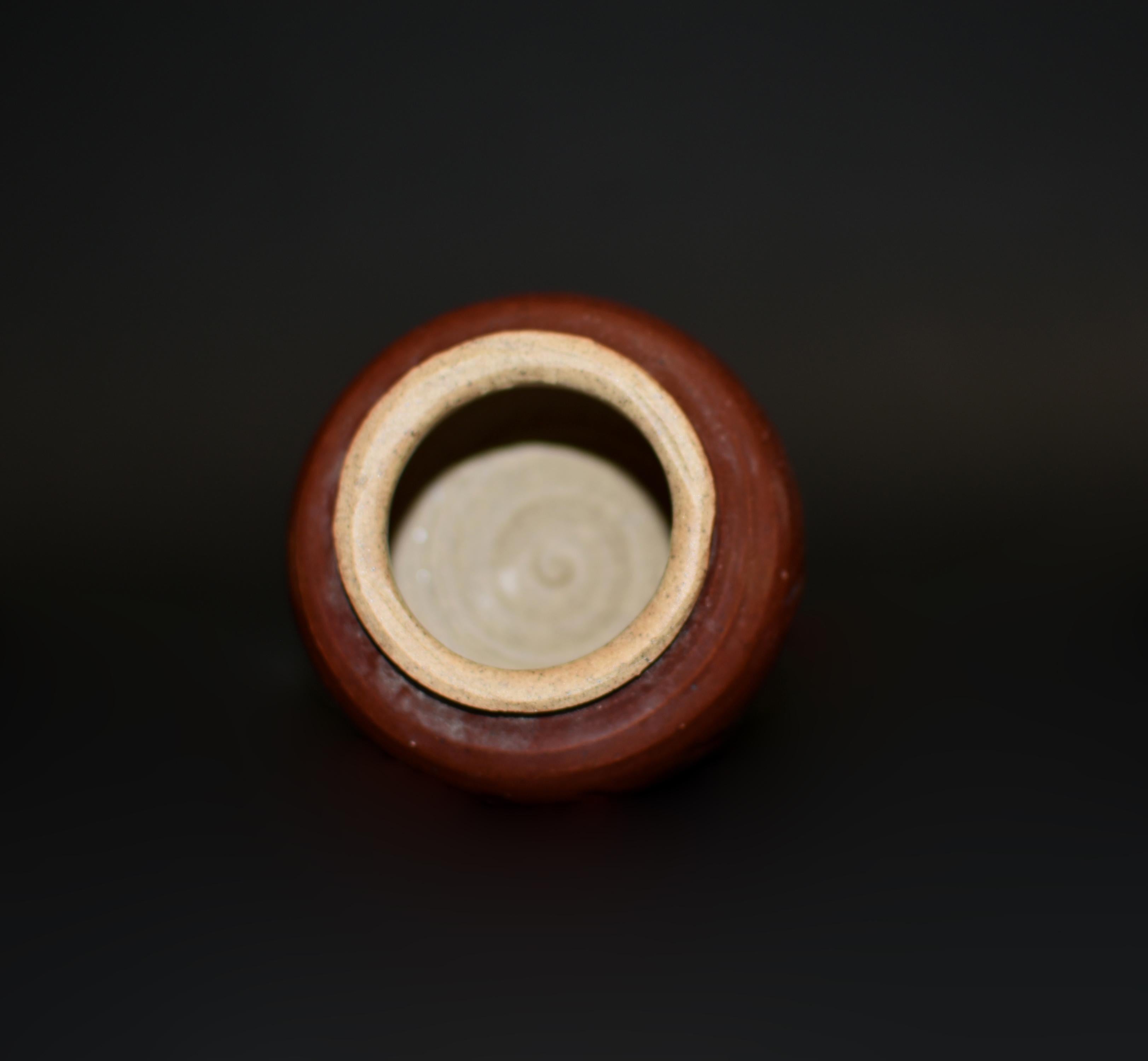 Set von 5 japanischen Wabi Sabi-Keramikvasen aus Keramik  im Angebot 7