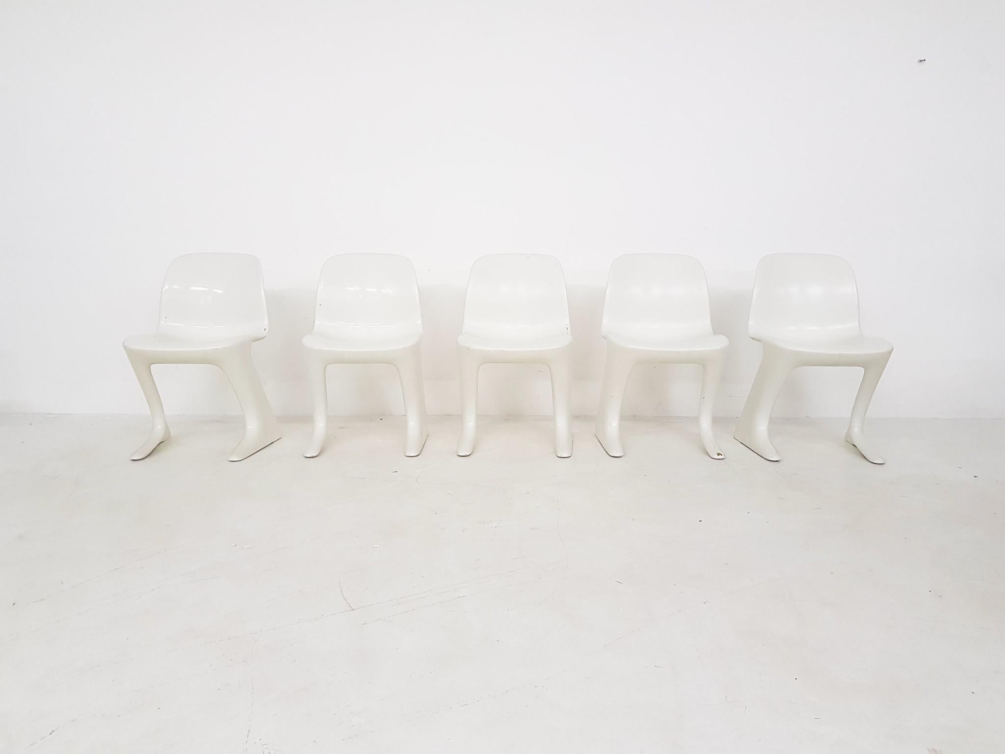 Mid-20th Century Set of 5 Kangaroo Z-Dining Chairs by Ernst Moeckl for Horn Collection Baydur