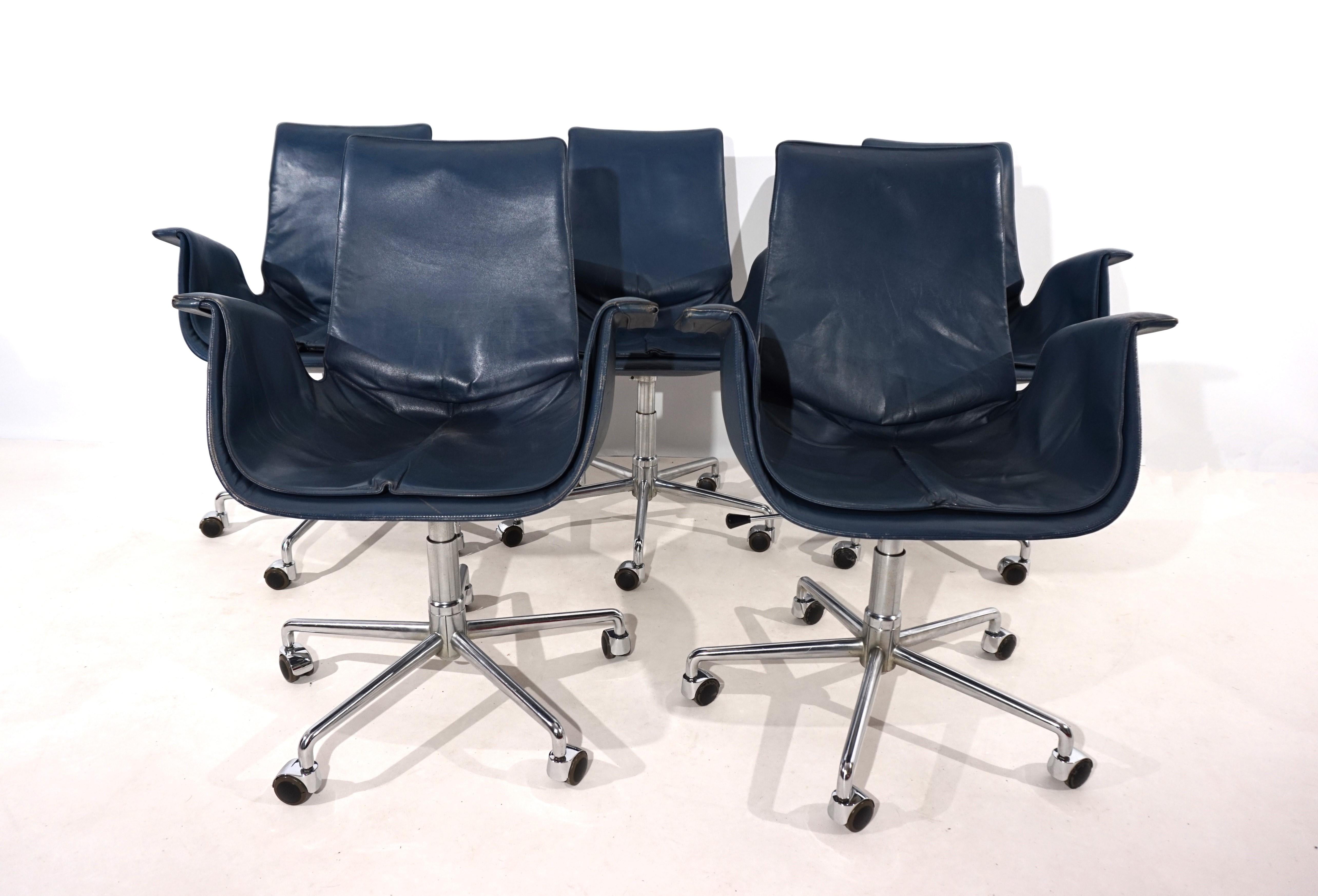 Set of 5 Kill International 6727 leather office chairs by Fabricius & Kastholm For Sale 7