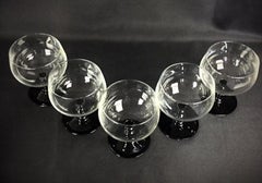 Set of 5 Large Wine Glasses with Green Stems – Beautiful Service - 2Y314